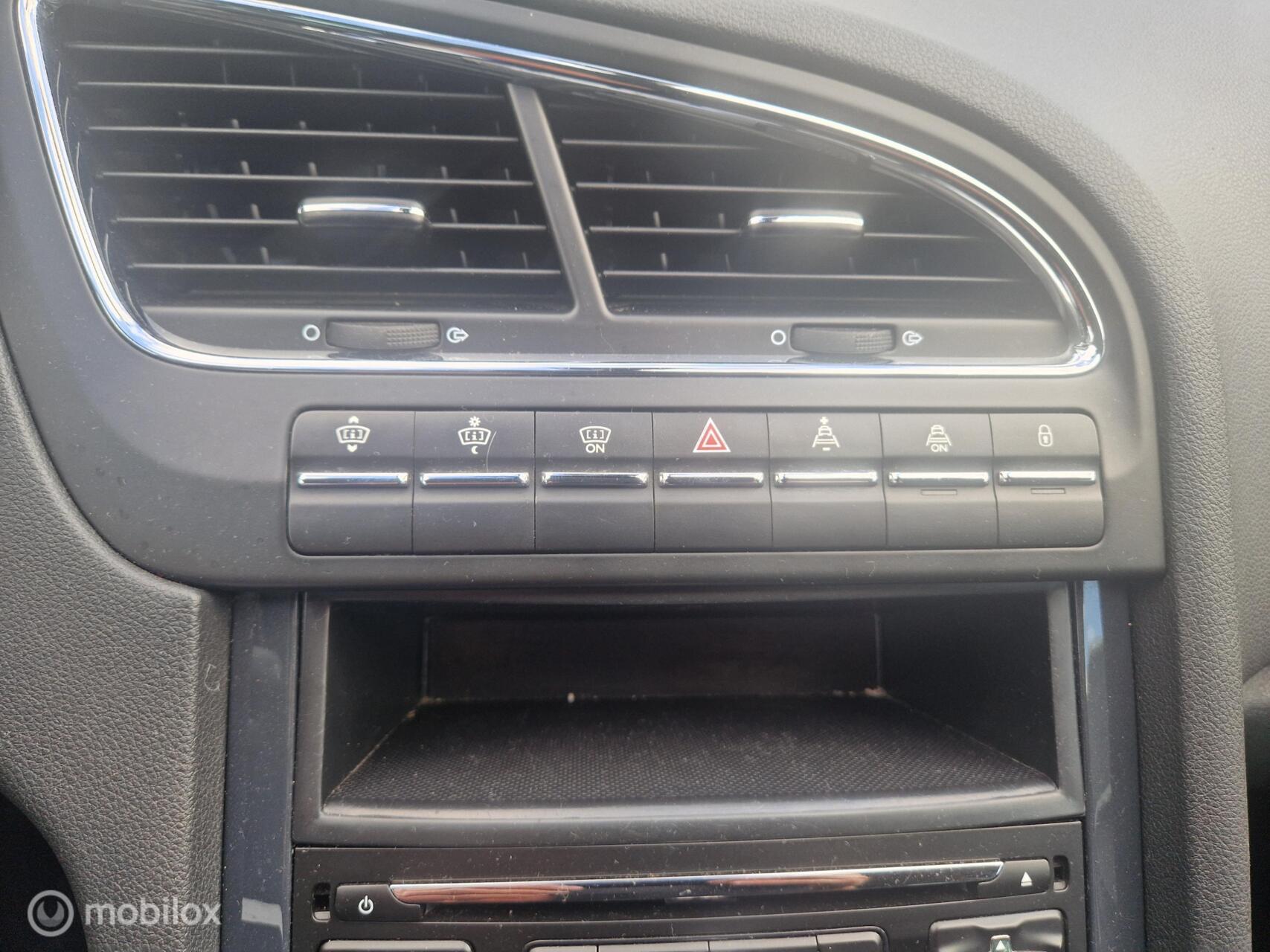Foto van Peugeot 5008