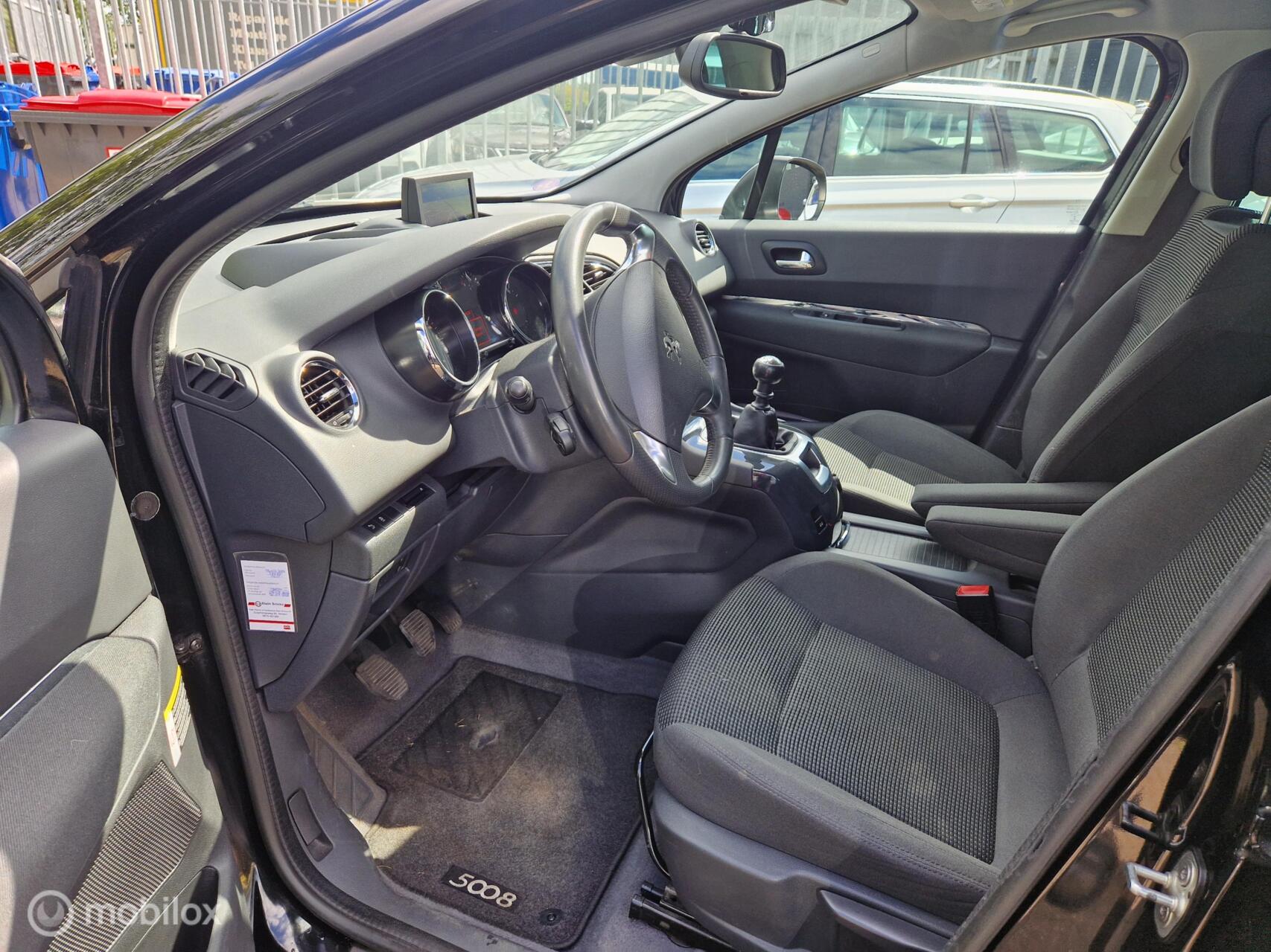 Foto van Peugeot 5008