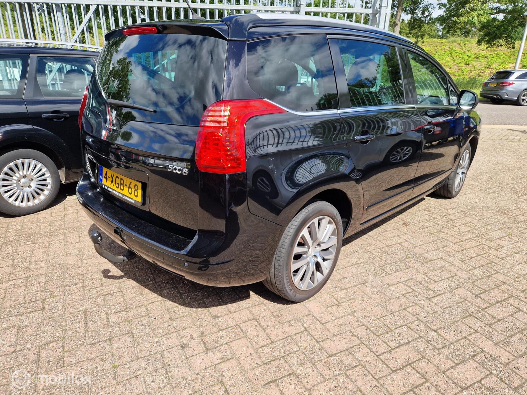 Foto van Peugeot 5008