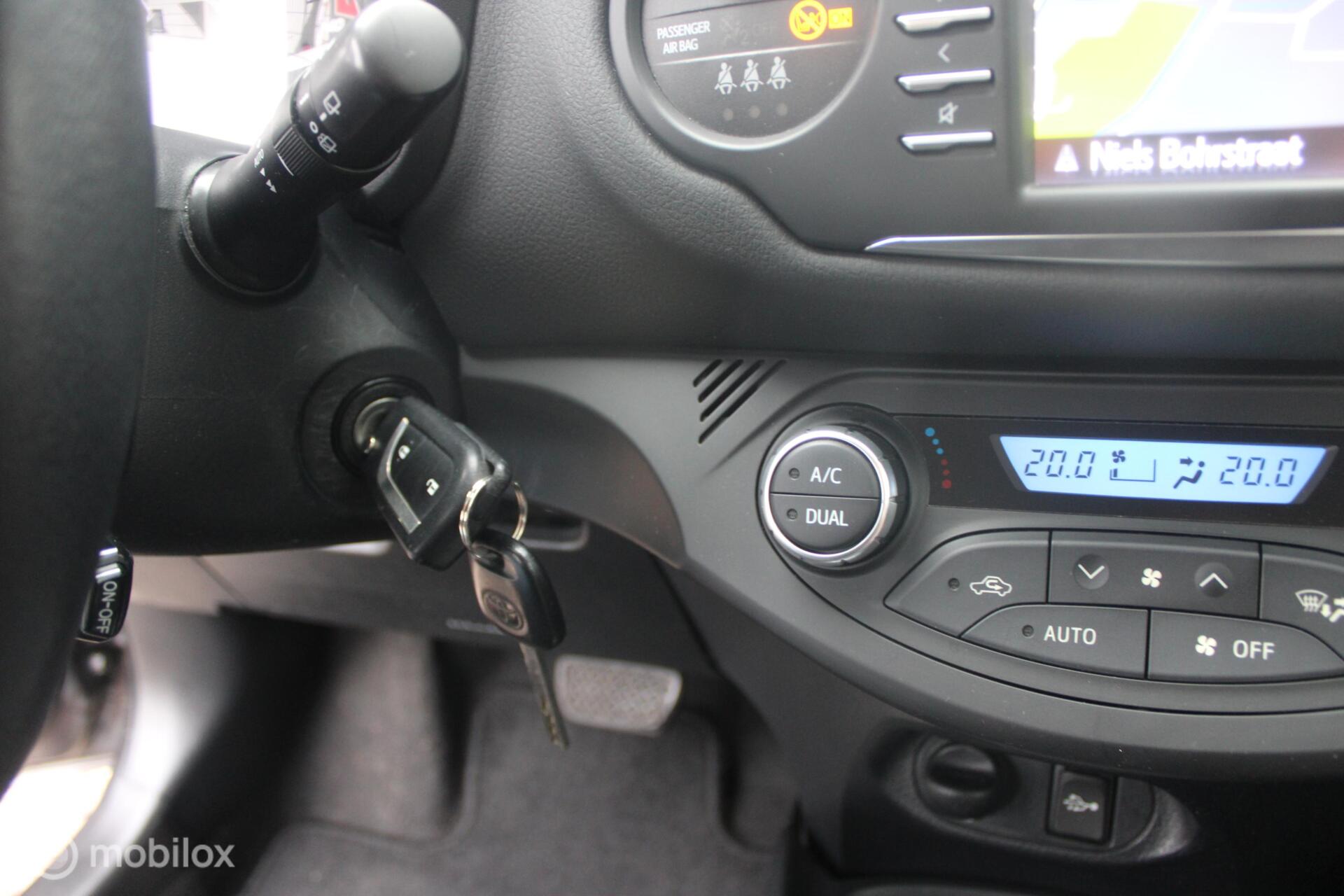 Foto van Toyota Toyota Yaris Hybrid