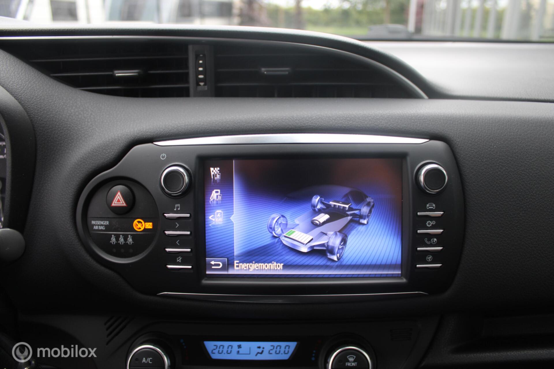 Foto van Toyota Toyota Yaris Hybrid