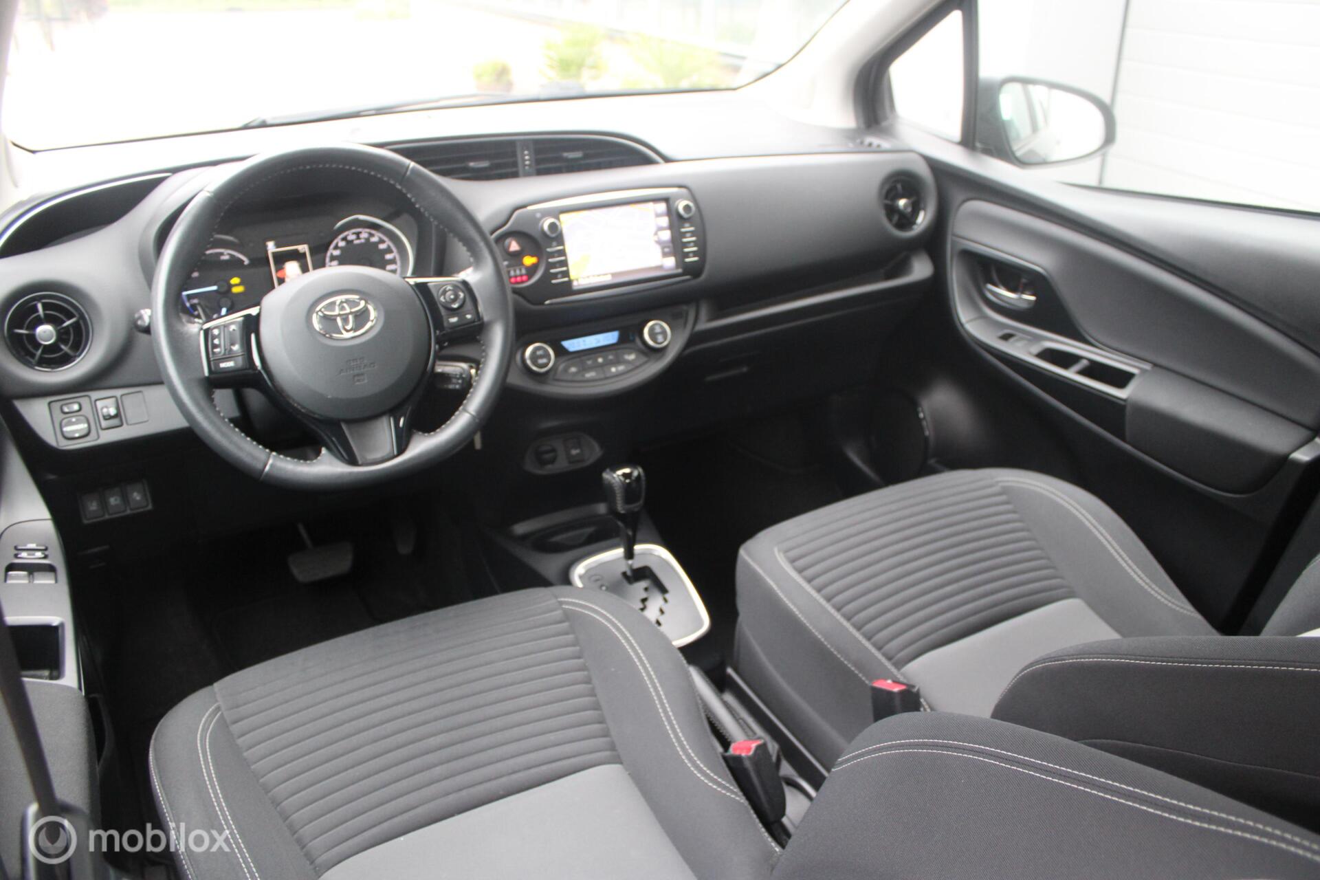 Foto van Toyota Toyota Yaris Hybrid