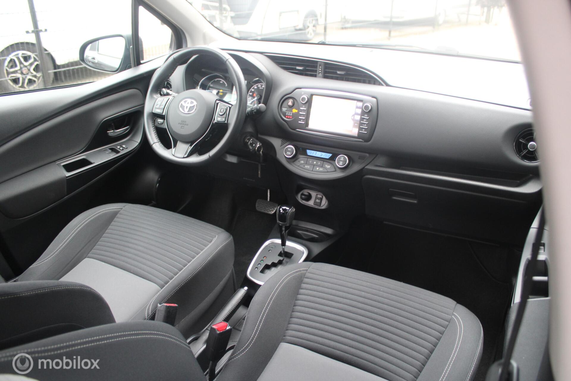 Foto van Toyota Toyota Yaris Hybrid