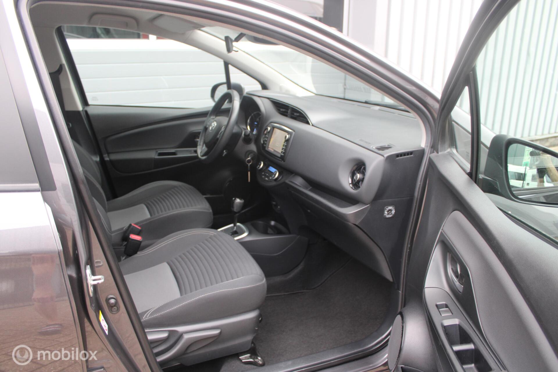 Foto van Toyota Toyota Yaris Hybrid