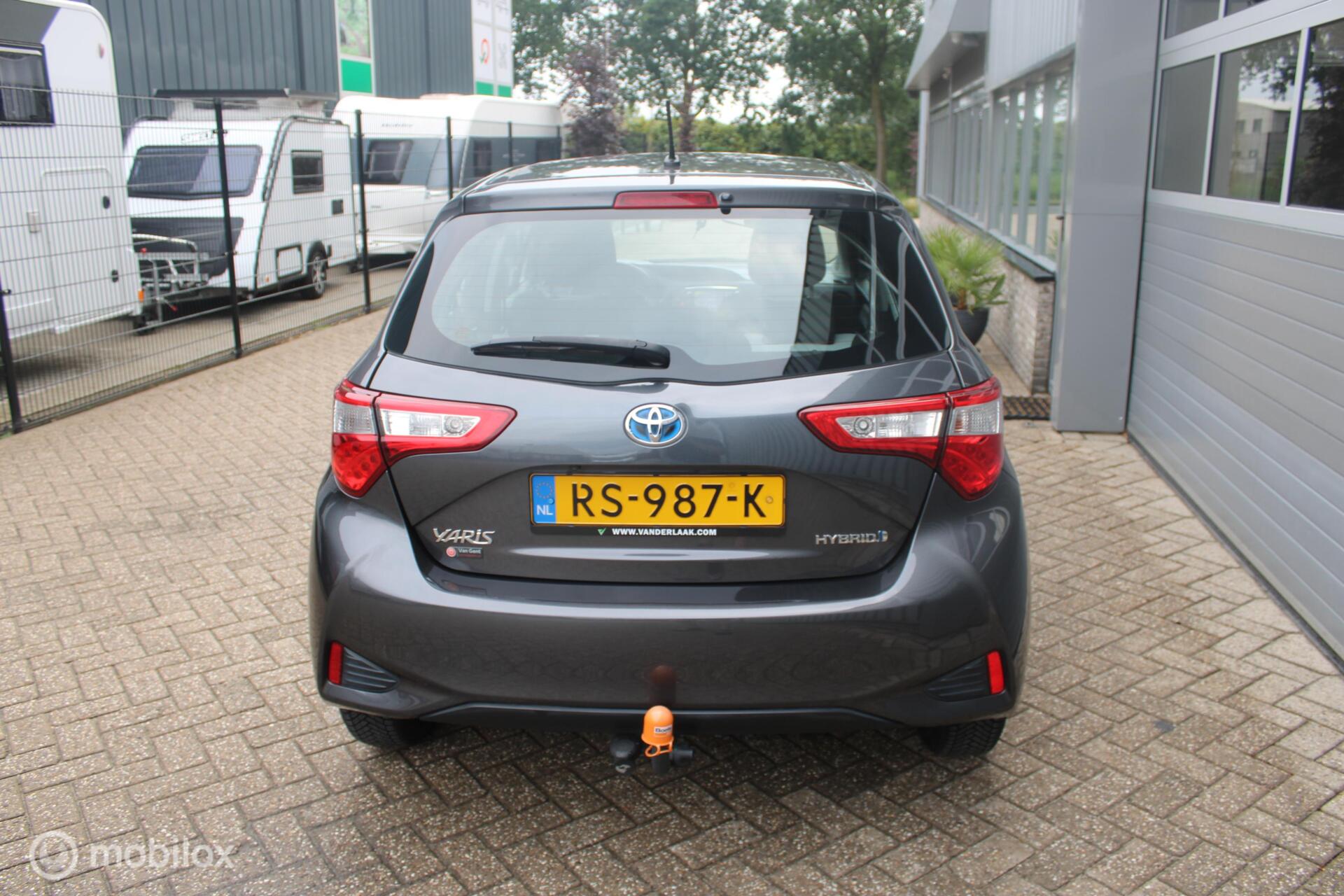 Foto van Toyota Toyota Yaris Hybrid