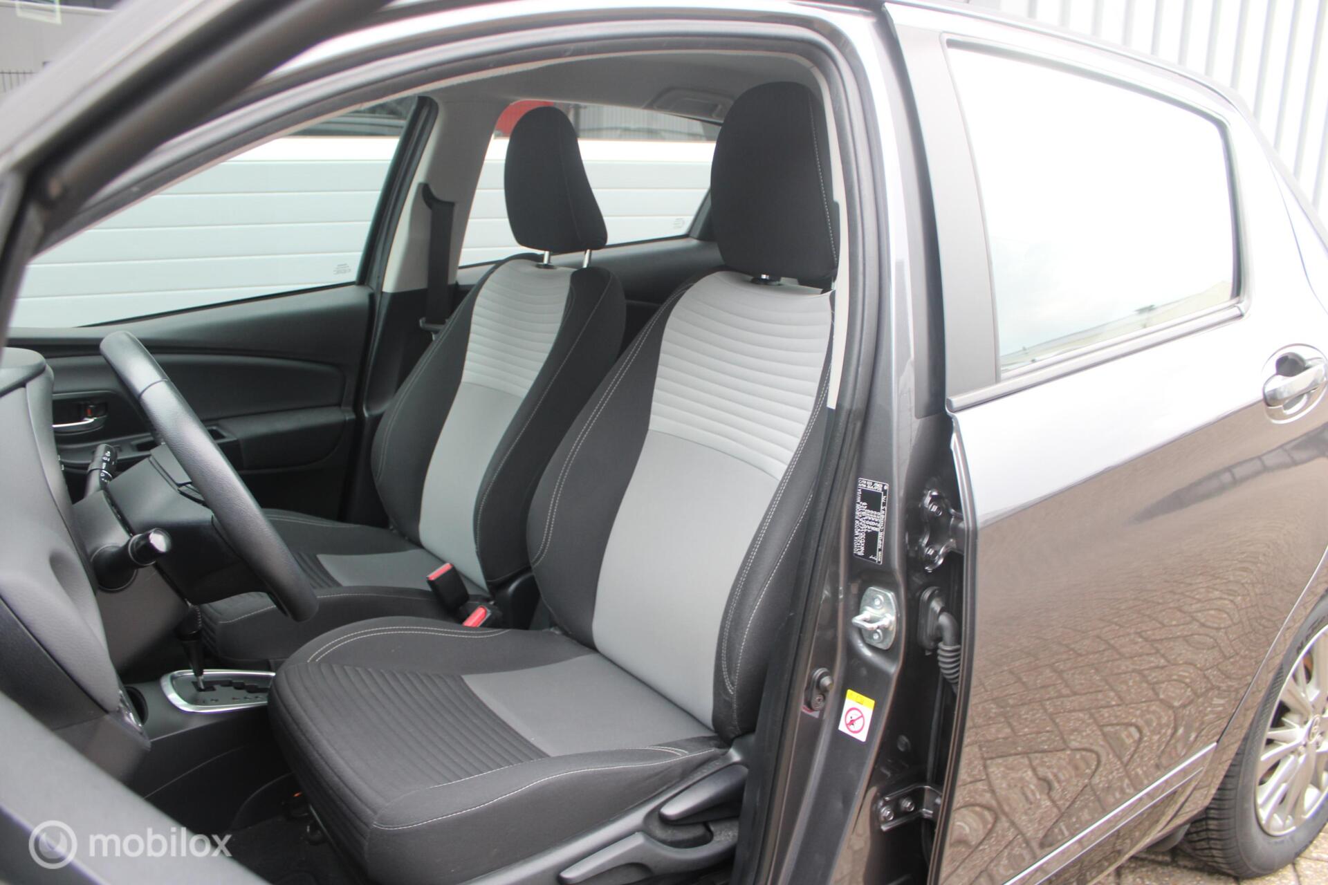 Foto van Toyota Toyota Yaris Hybrid