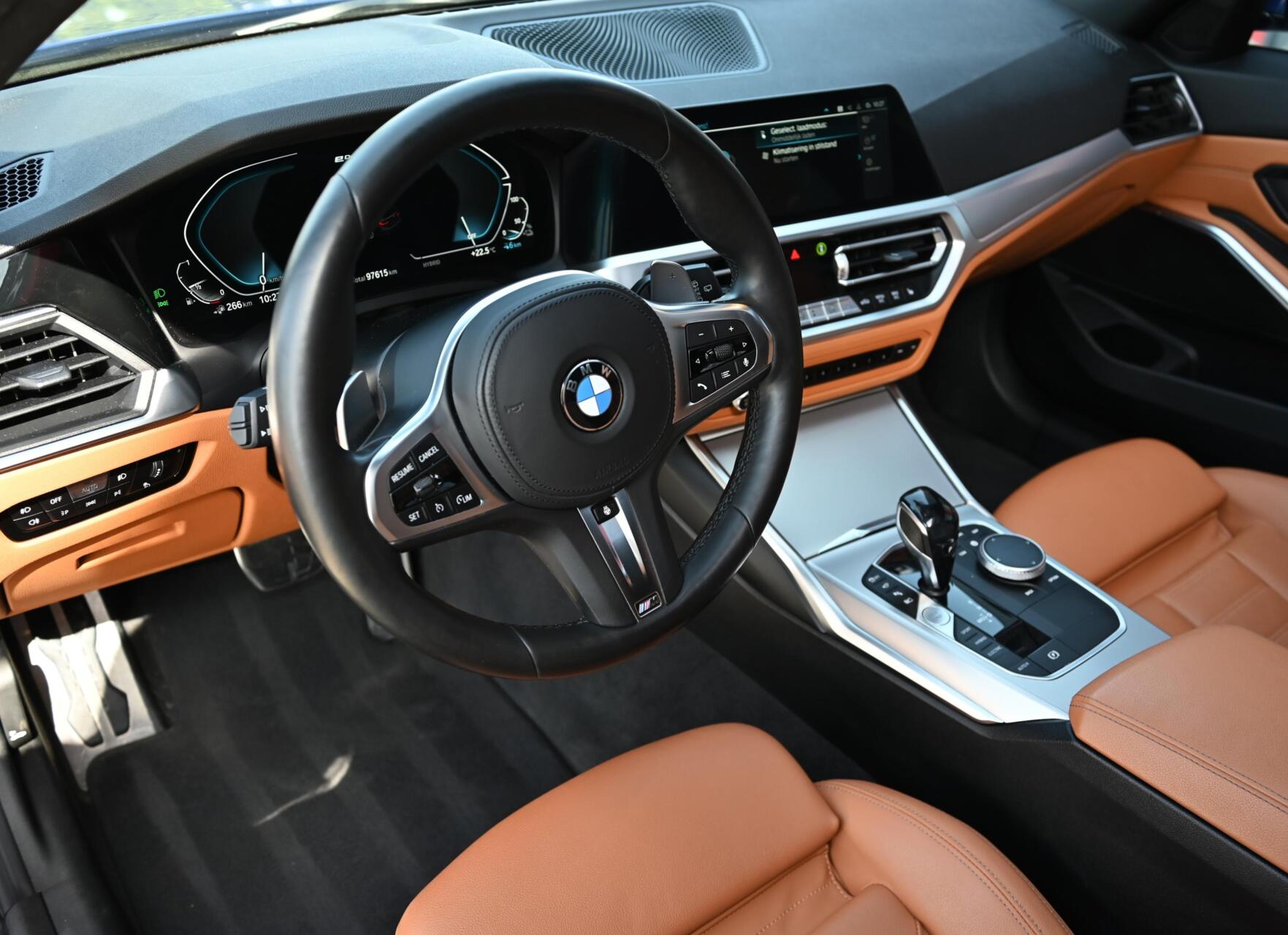 Foto van BMW 330e