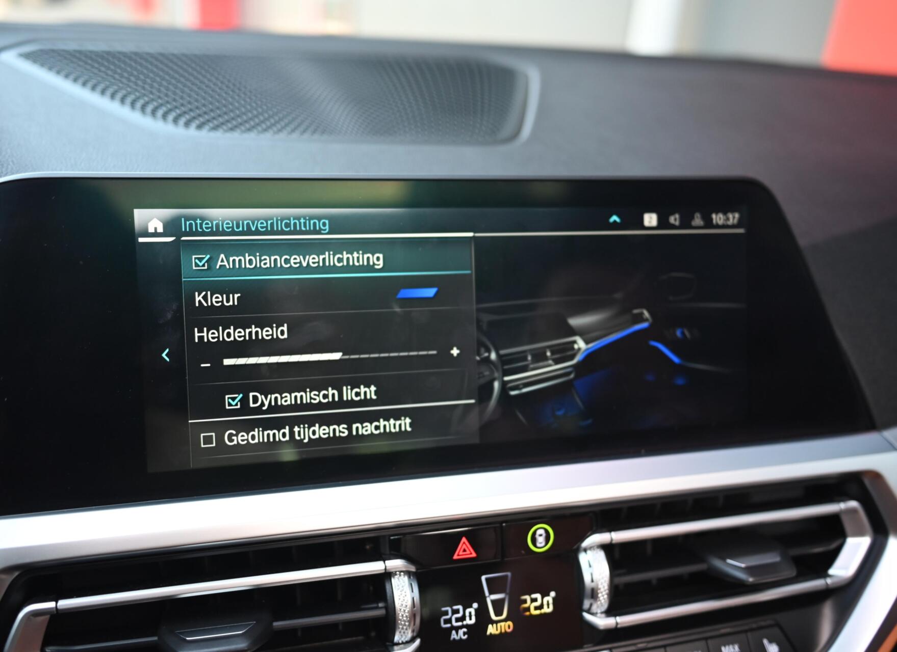 Foto van BMW 330e