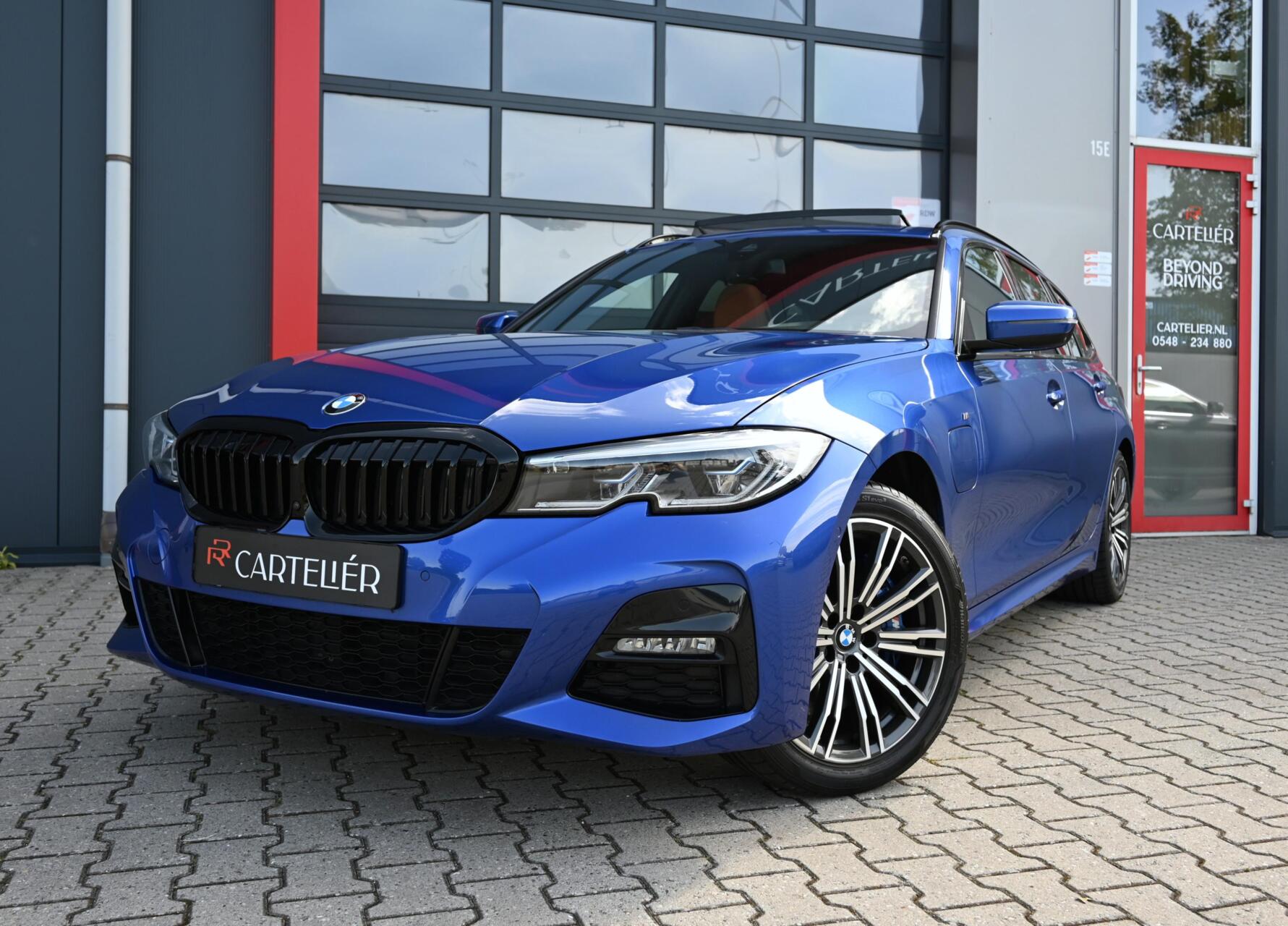 Foto van BMW 330e