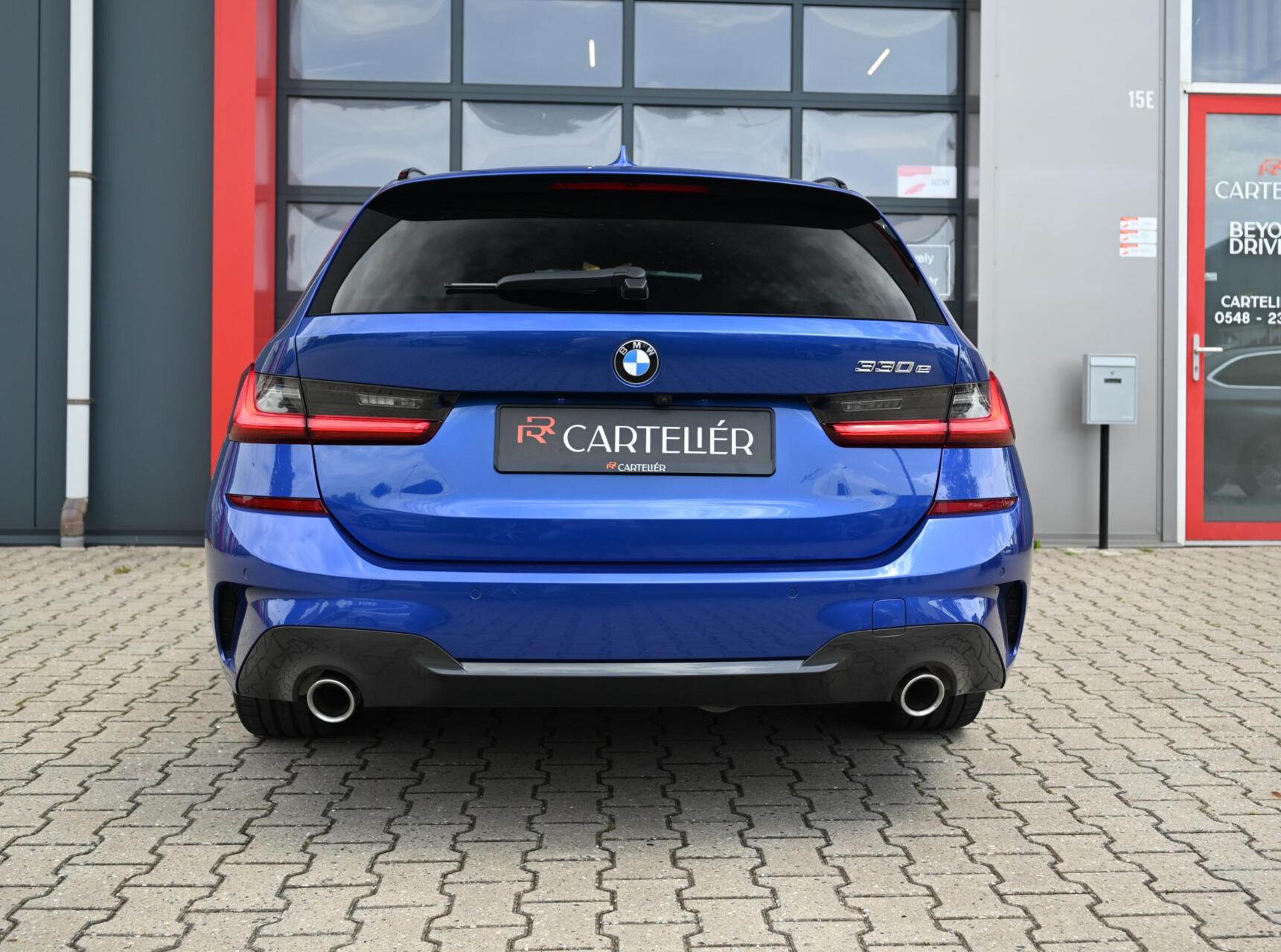 Foto van BMW 330e