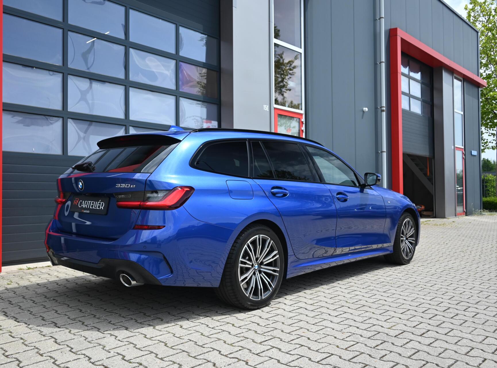 Foto van BMW 330e