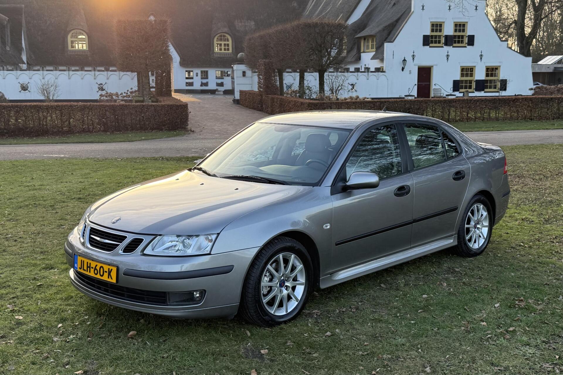 Saab Saab 9-3 Sport Sedan 1e eig youngtimer 106dkm Car-Pass/NAP 2003 - voorkant
