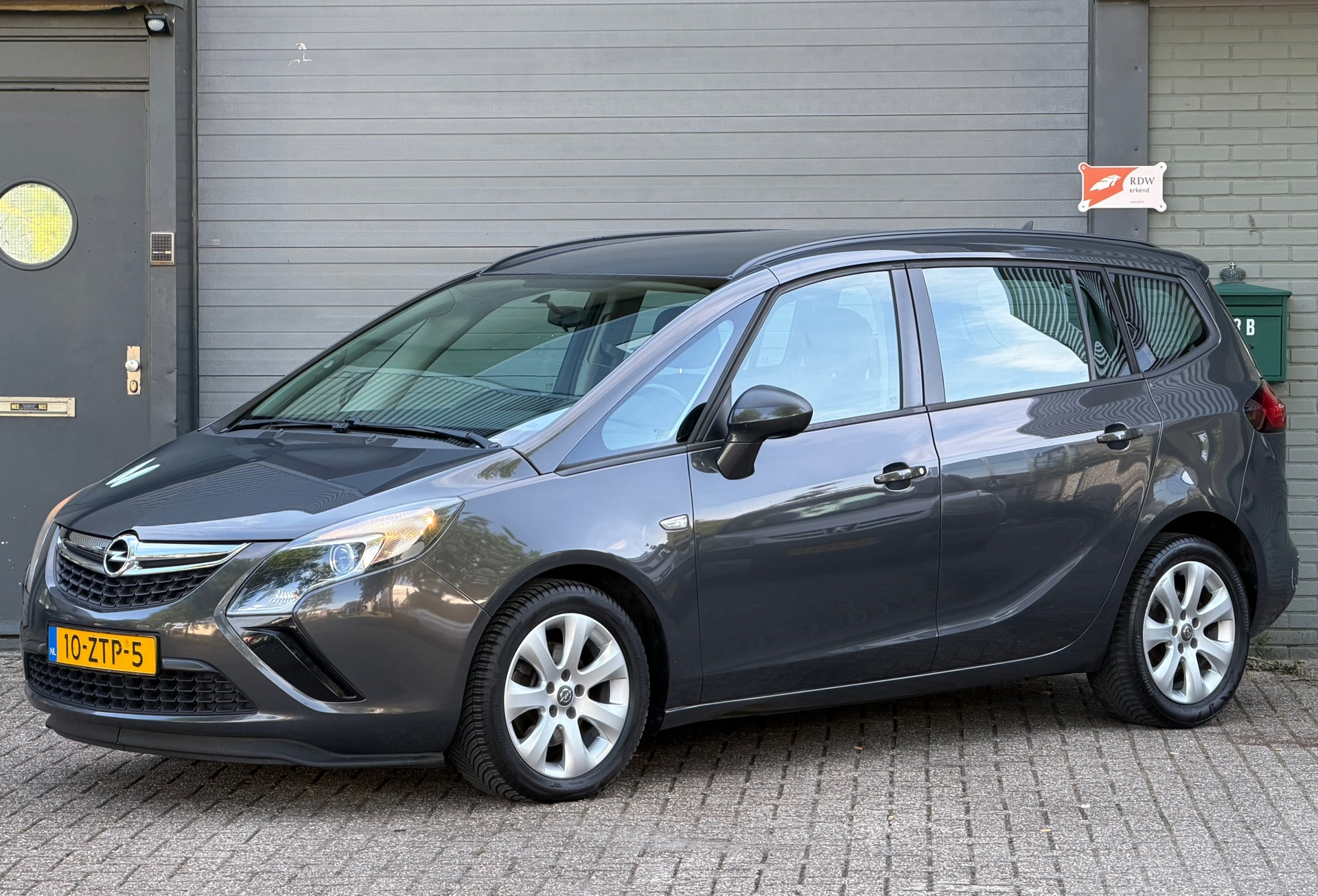 Foto van OPEL ZAFIRA TOURER