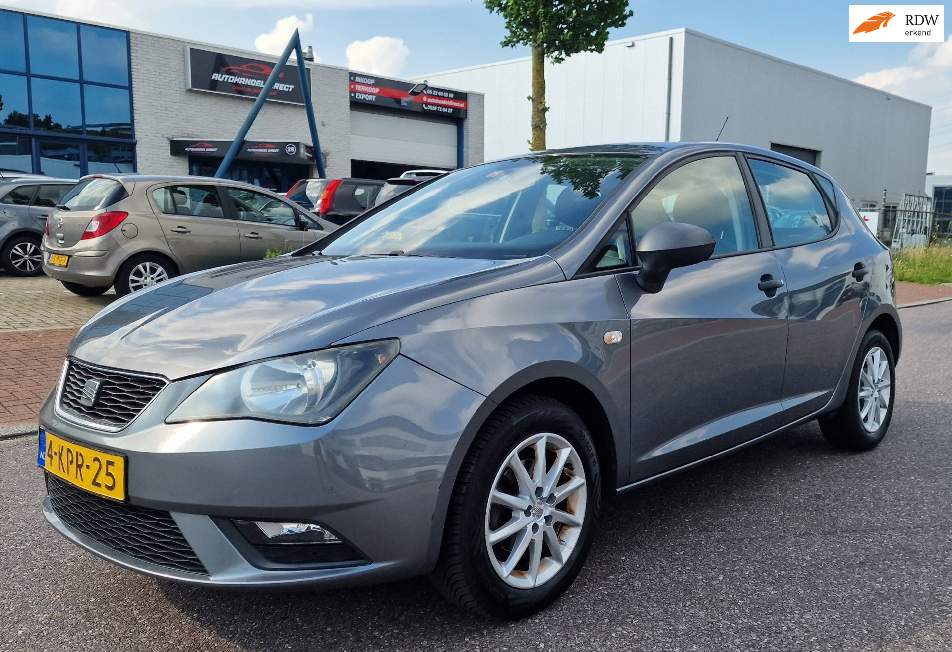 Seat Ibiza 1.2 Style NAVI CRUISE 2 X SLEUTELS 2012 - voorkant