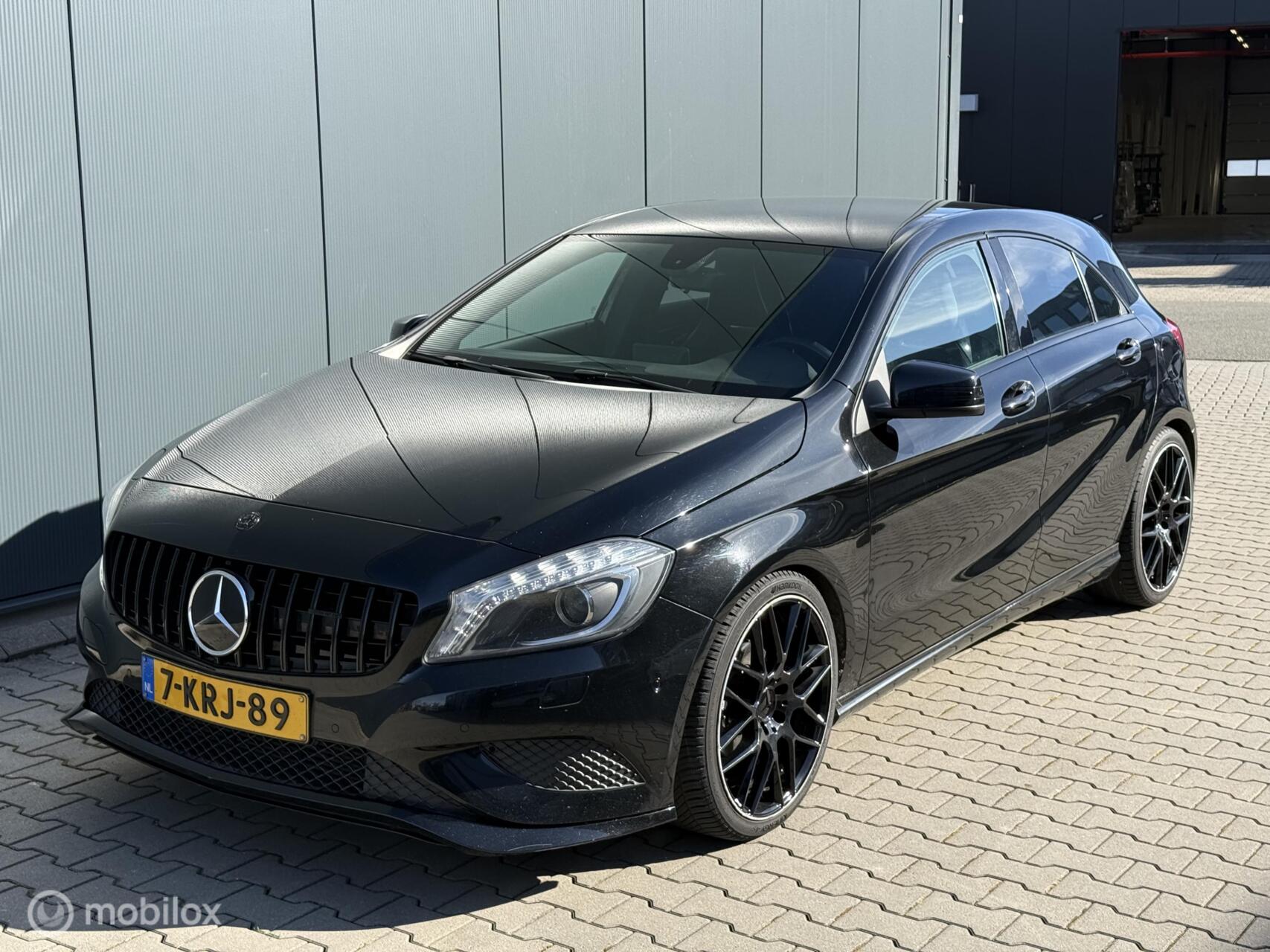 Foto van Mercedes-Benz A 180