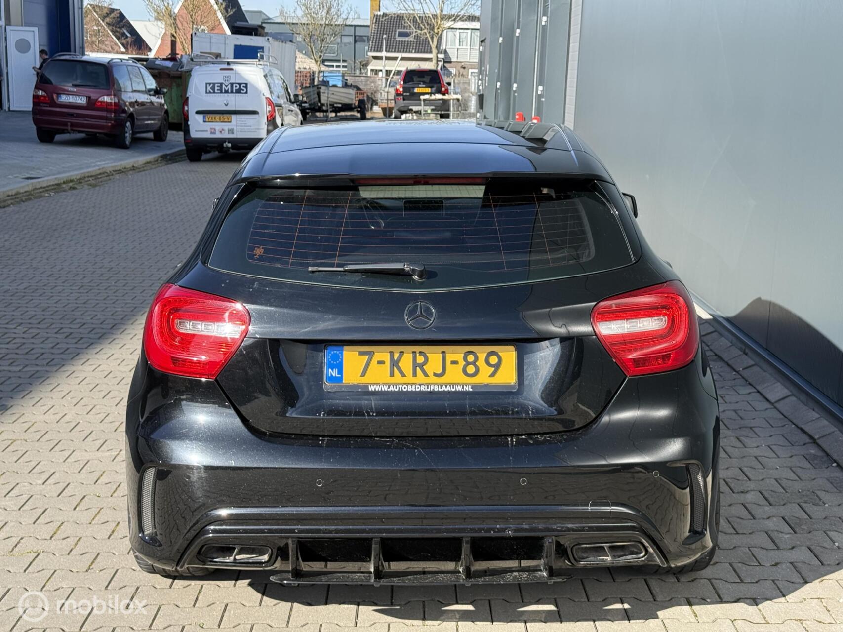 Foto van Mercedes-Benz A 180