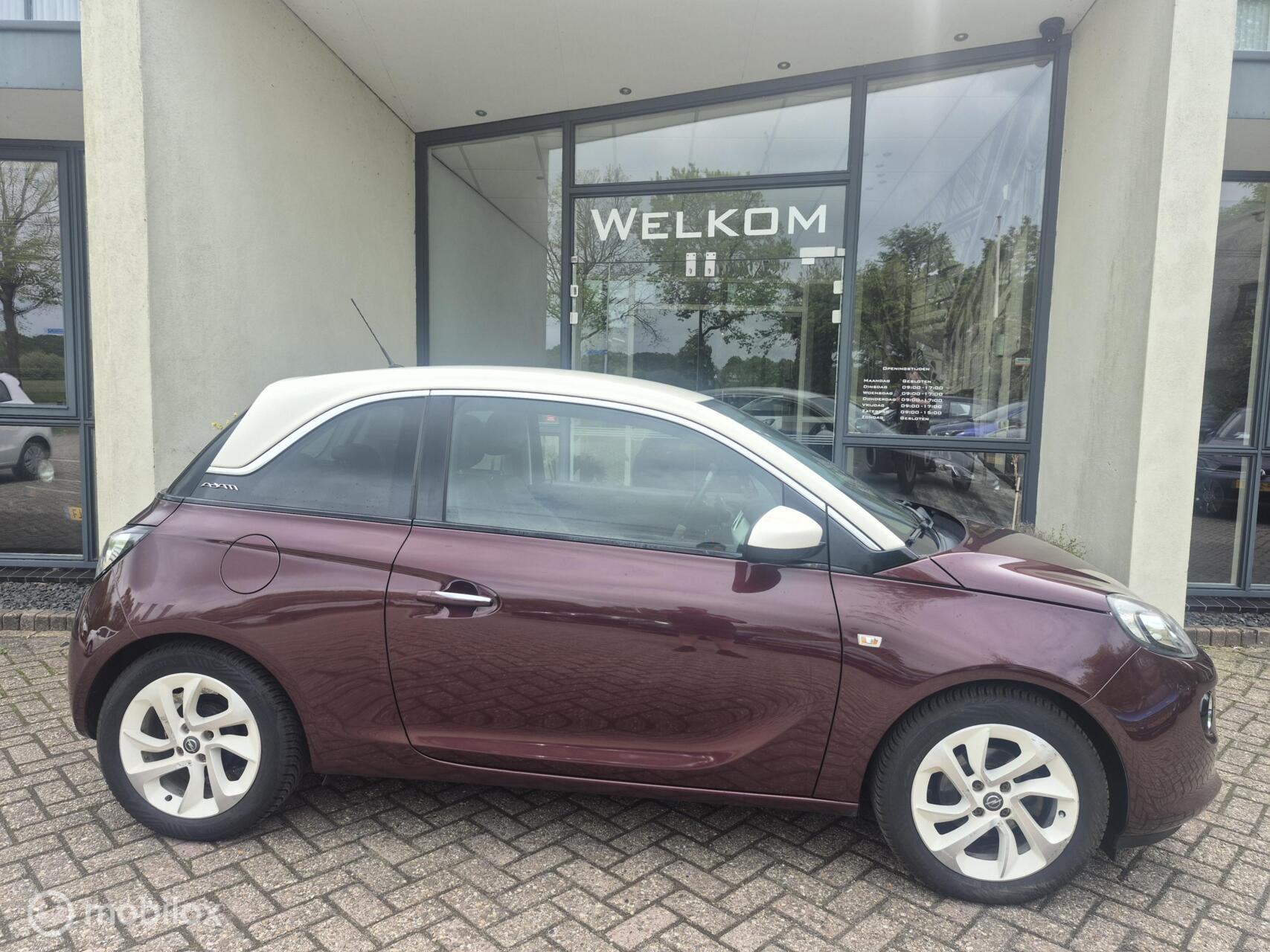Foto van Opel Adam