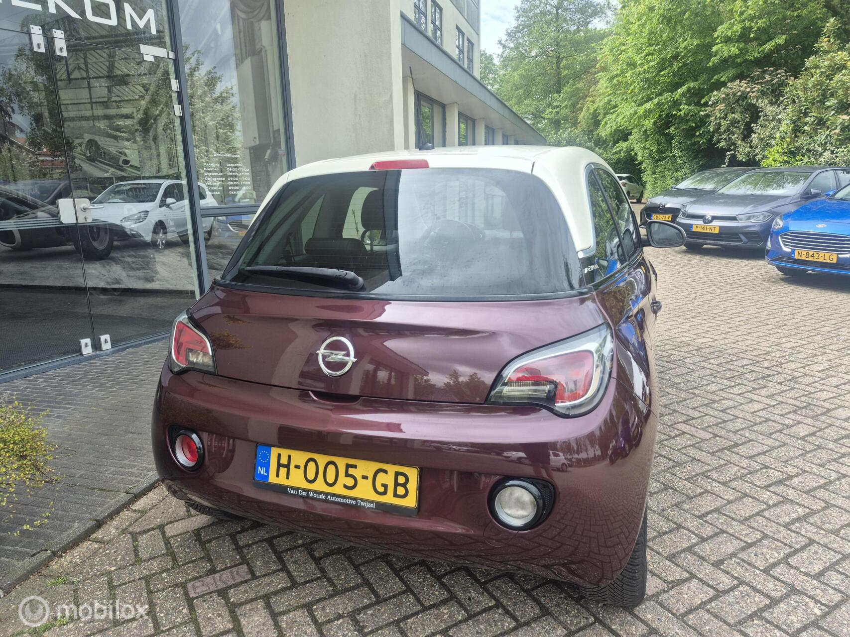 Foto van Opel Adam
