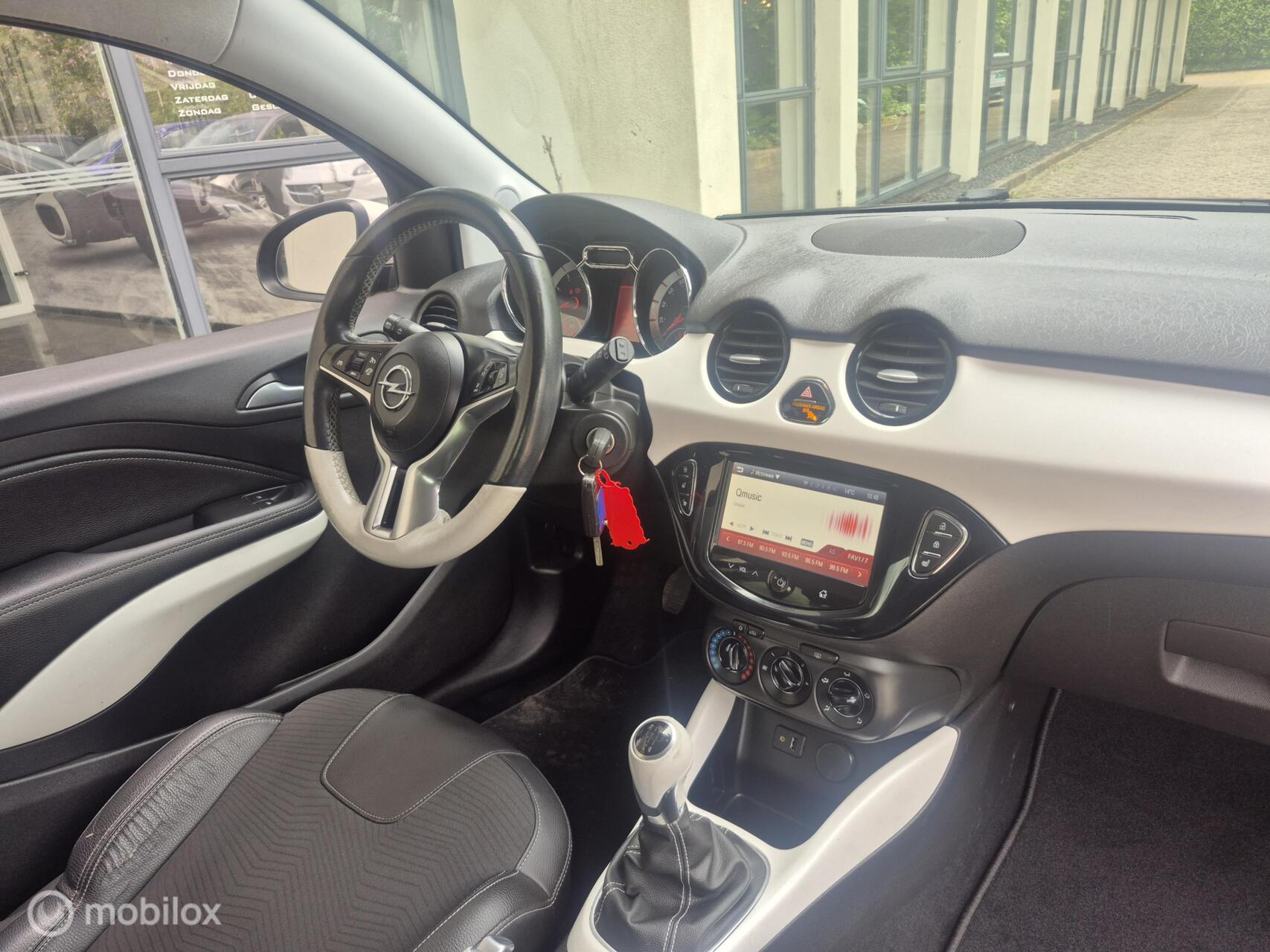 Foto van Opel Adam
