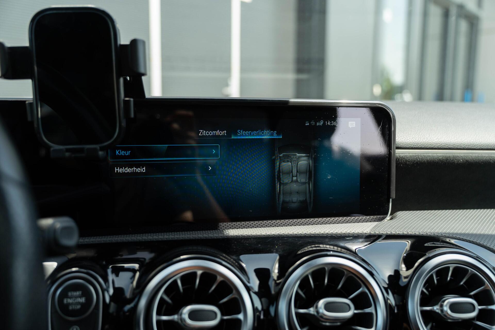 Foto van Mercedes-Benz A 220