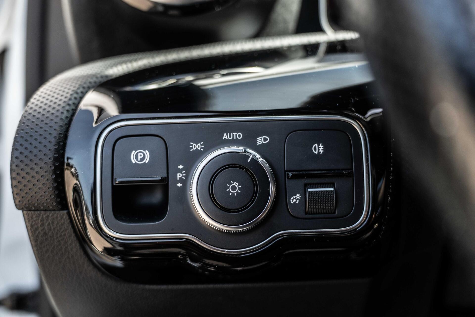 Foto van Mercedes-Benz A 220