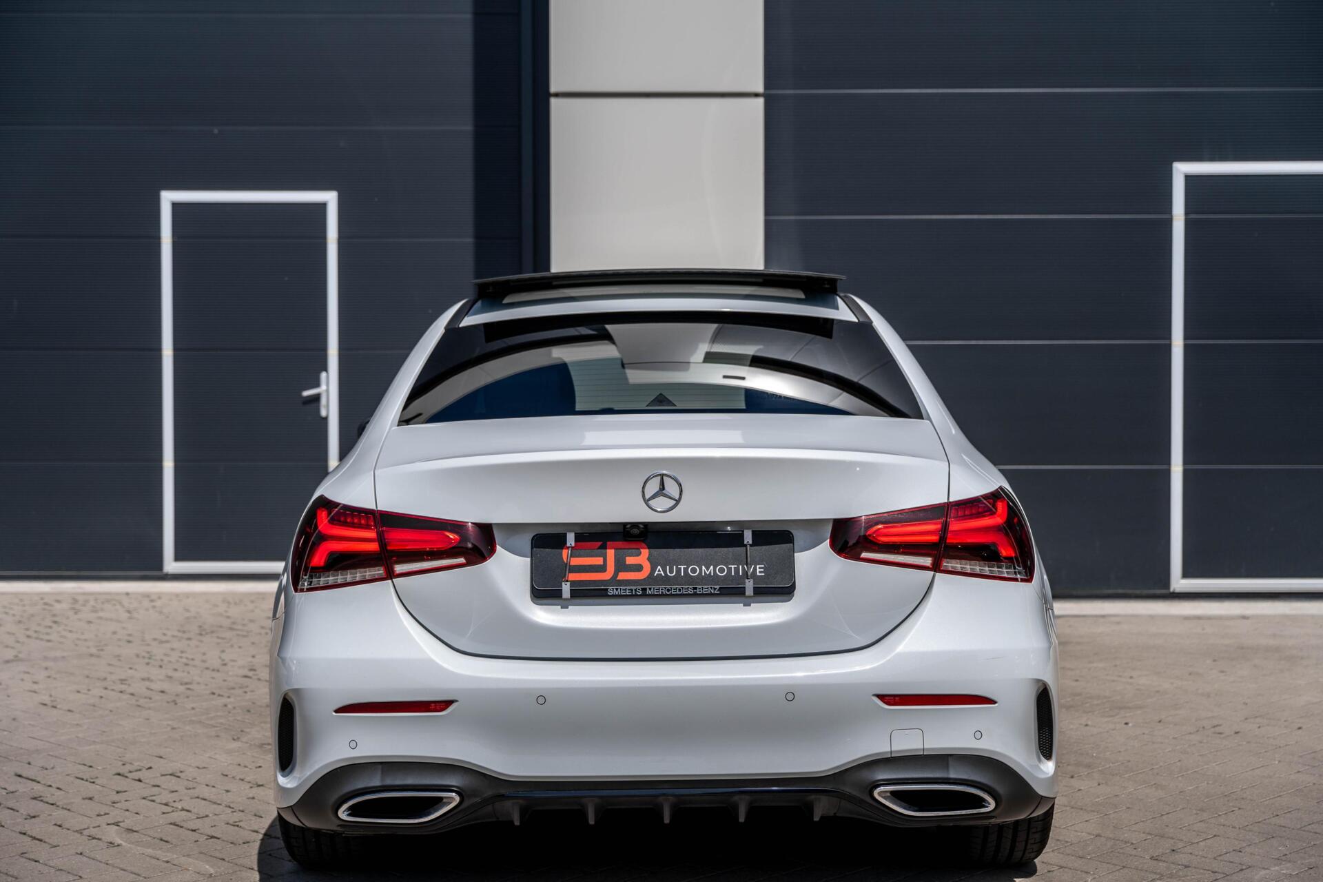 Foto van Mercedes-Benz A 220