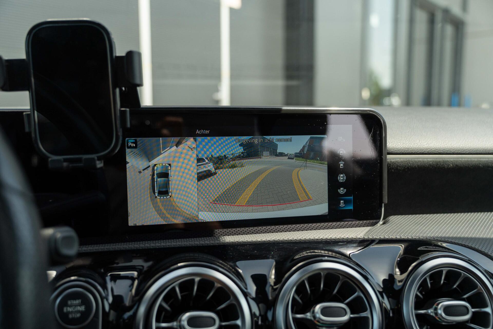 Foto van Mercedes-Benz A 220