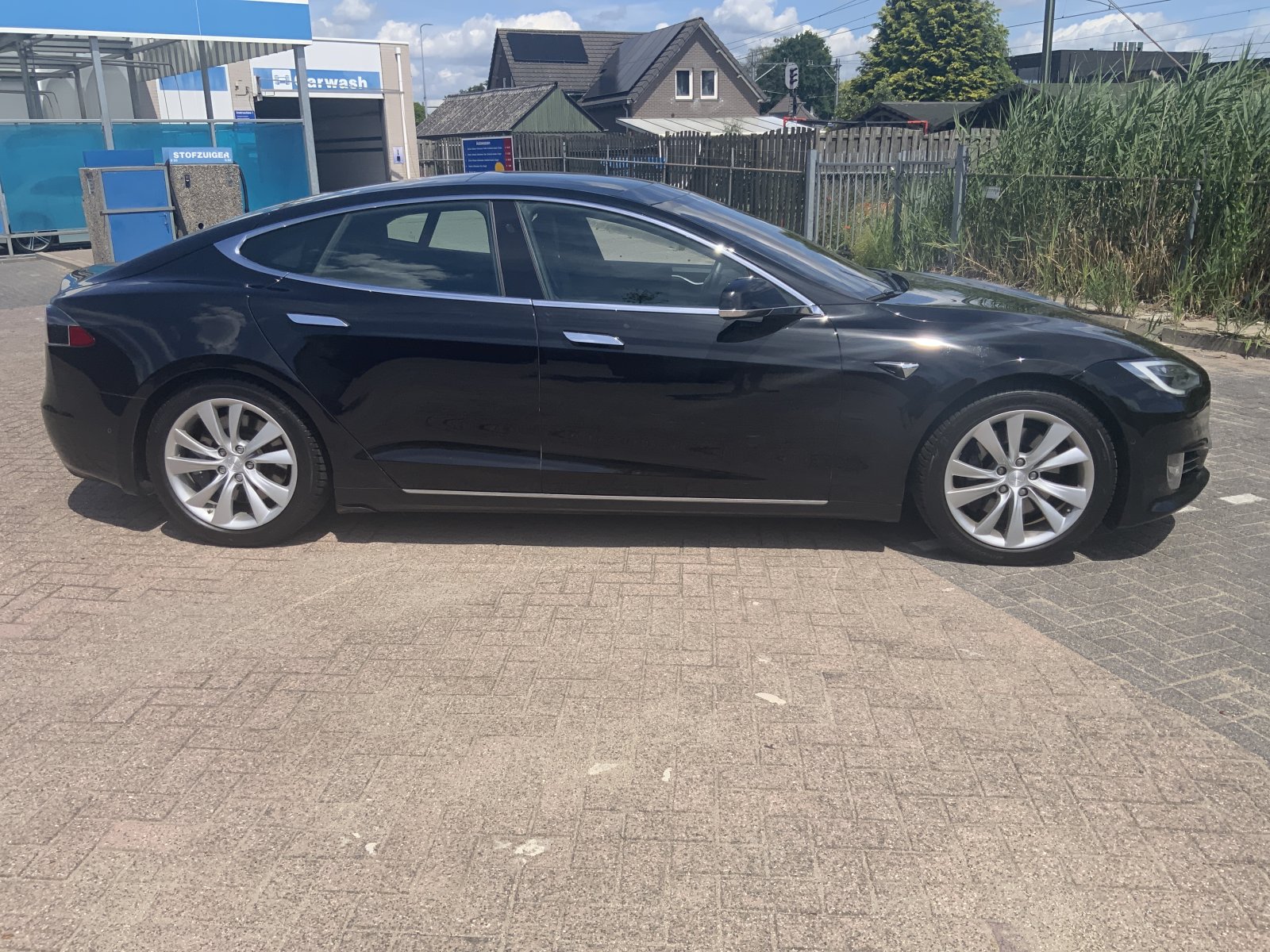 Inspectiefoto van Tesla Model S