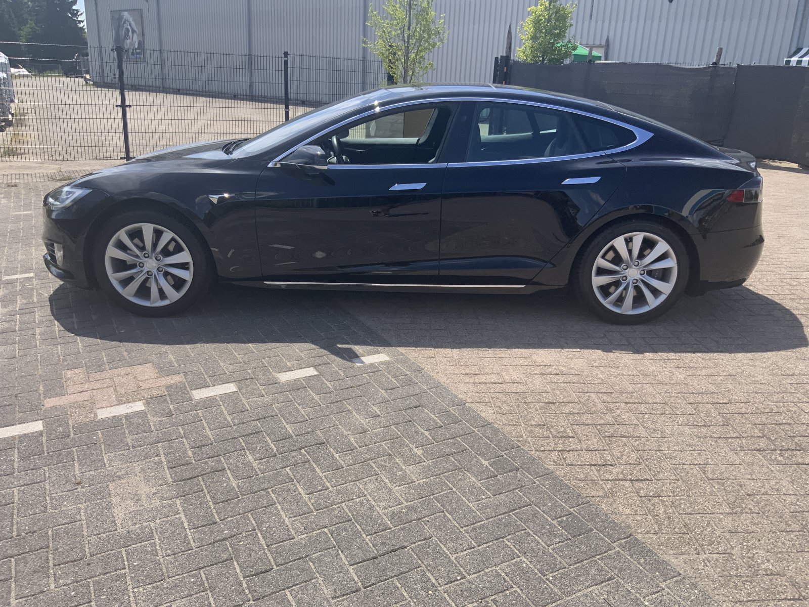 Inspectiefoto van Tesla Model S