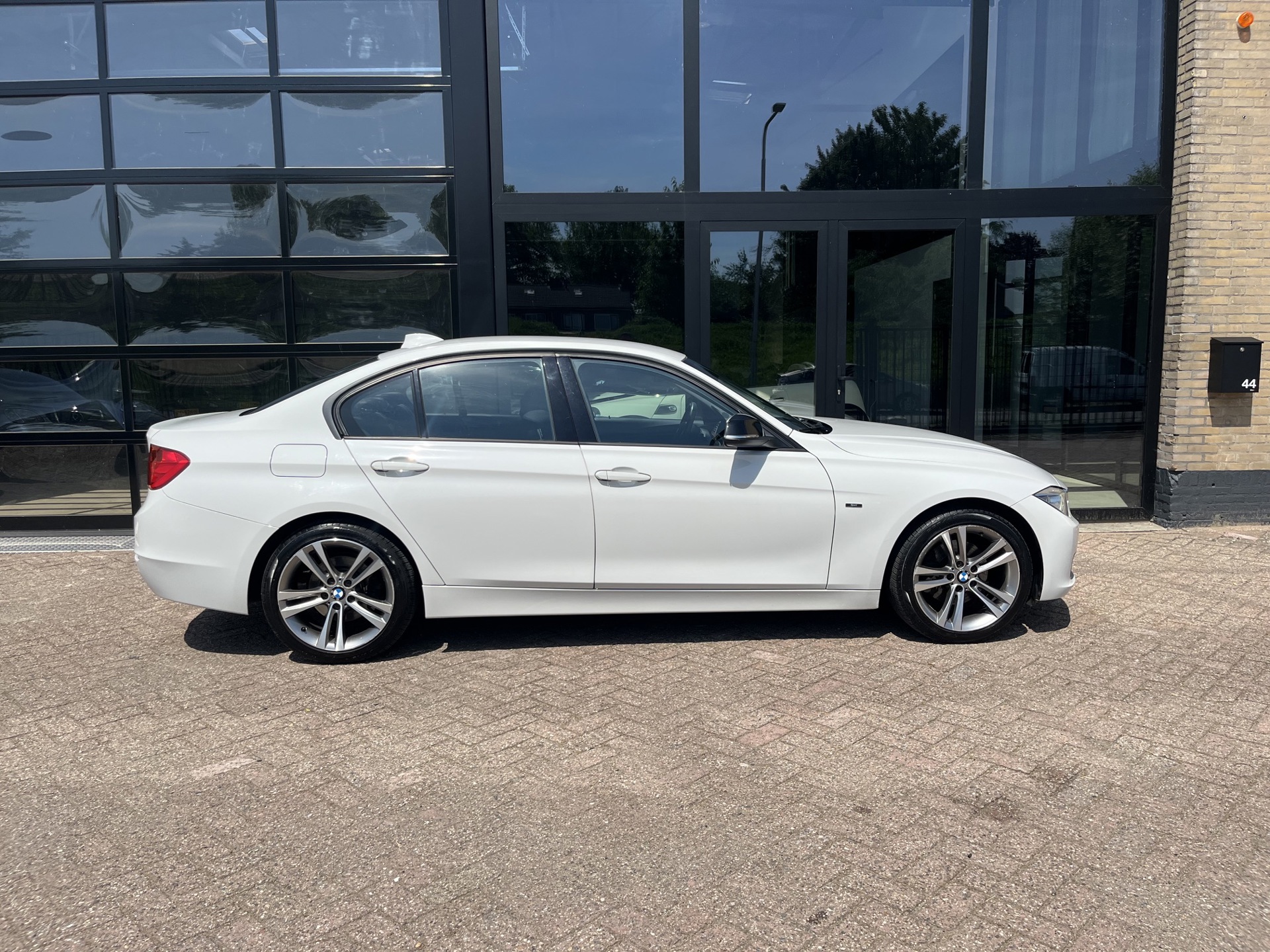 Foto van BMW 320d