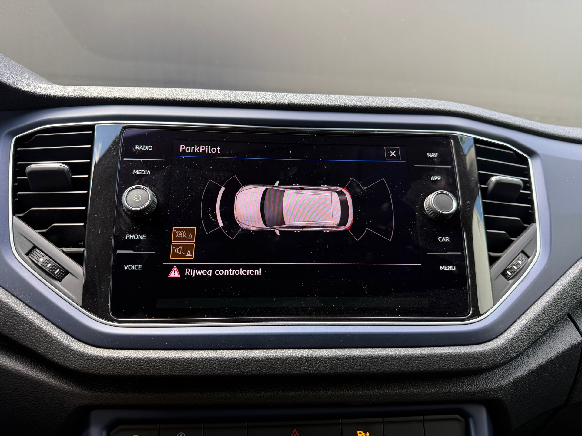 Foto van Volkswagen T-roc