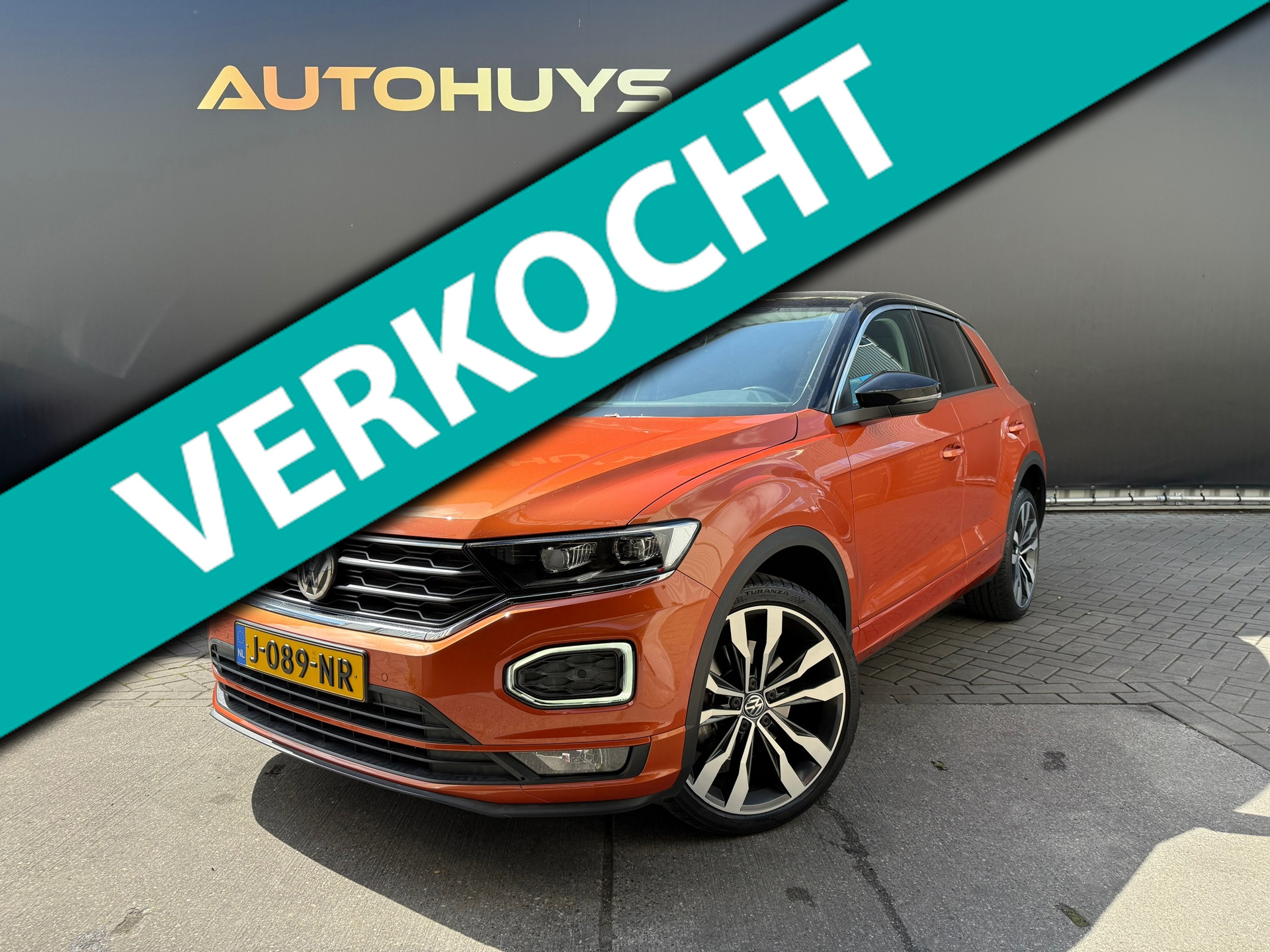 Volkswagen T-roc 1.5 TSI Style Automaat ACC Virtual Verwarming 2020 - voorkant
