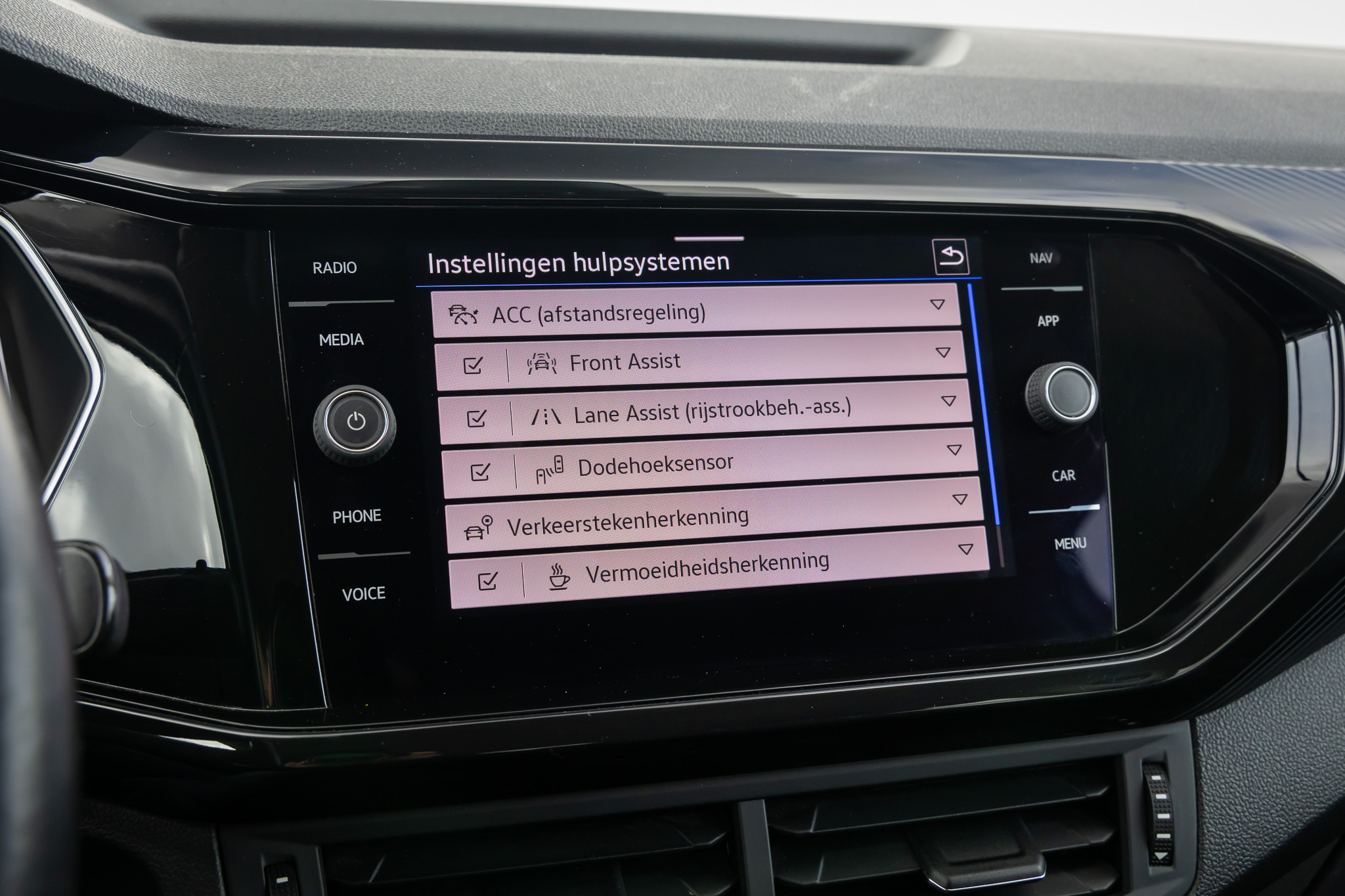 Foto van Volkswagen T-cross