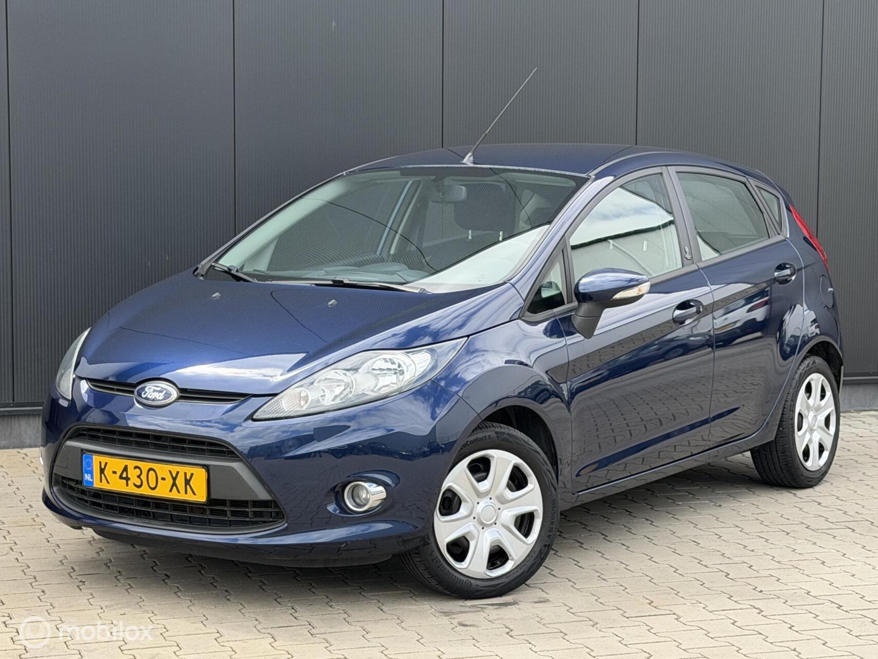 Ford Fiesta 1.25 Trend | AIRCO | 5 DEUREN |RADIO CD | 2012 - voorkant