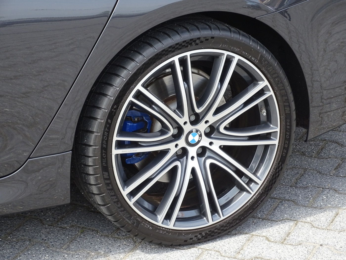 Foto van BMW 530e xDrive Iperformance