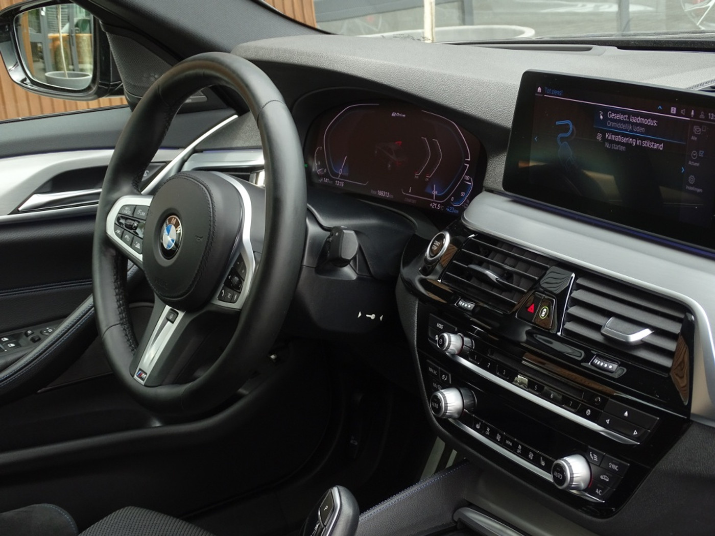 Foto van BMW 530e xDrive Iperformance