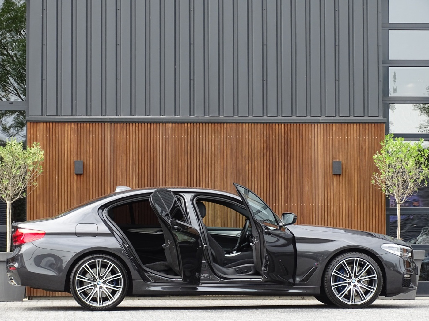 Foto van BMW 530e xDrive Iperformance