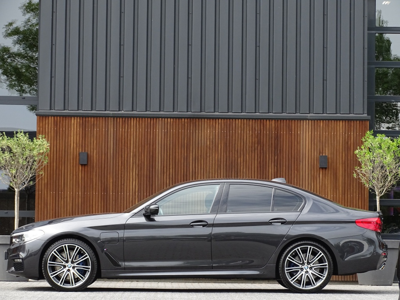 Foto van BMW 530e xDrive Iperformance