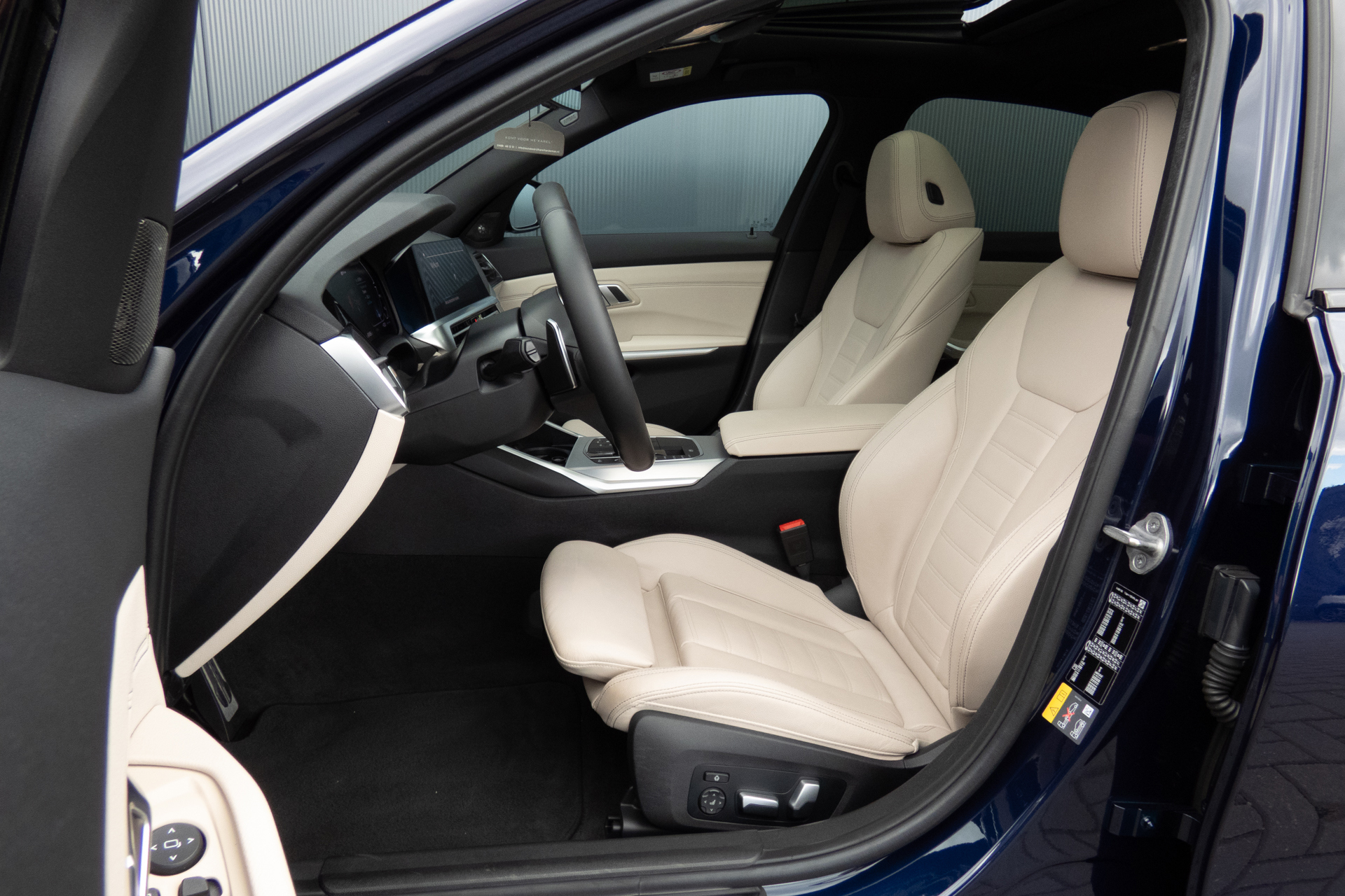 Foto van BMW 330e