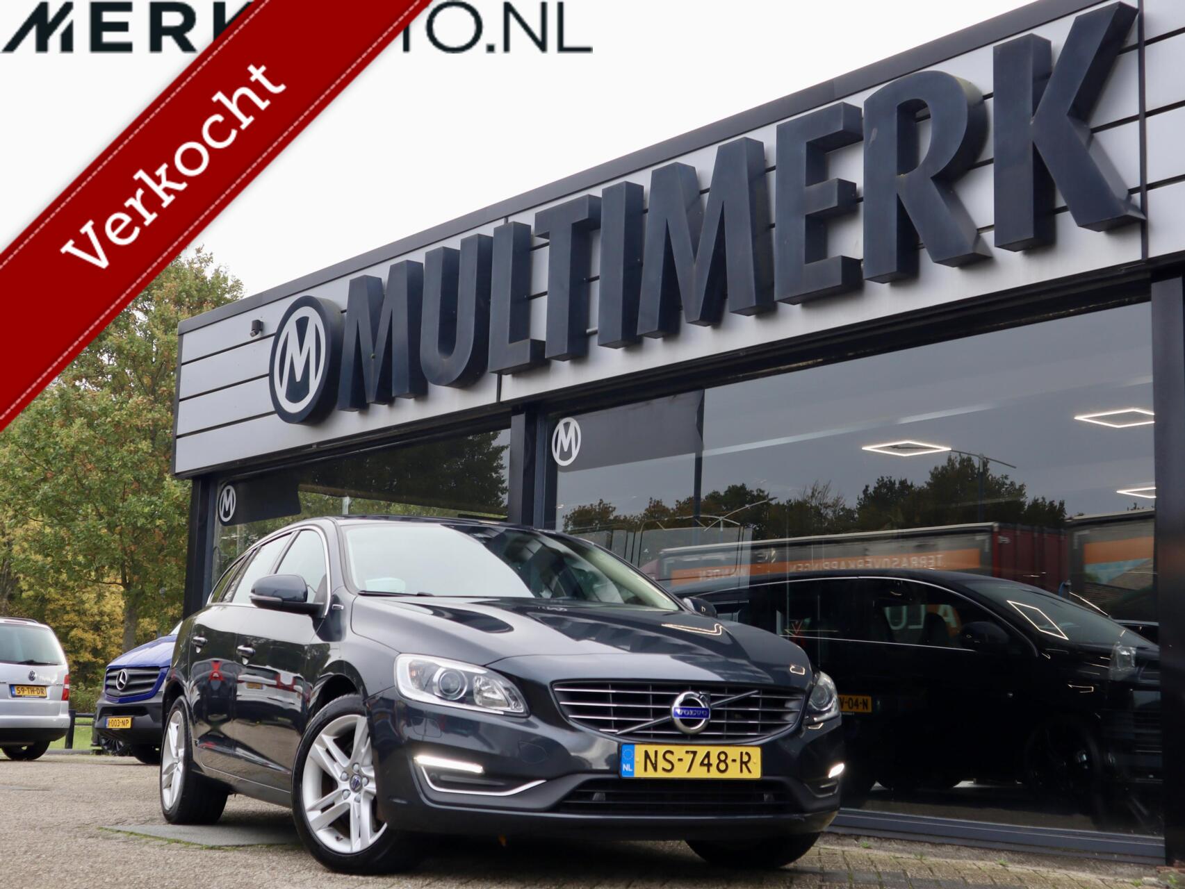 Volvo V60 2.4 D6 Twin Engine Summum, Dealer onderhouden 2016 - voorkant