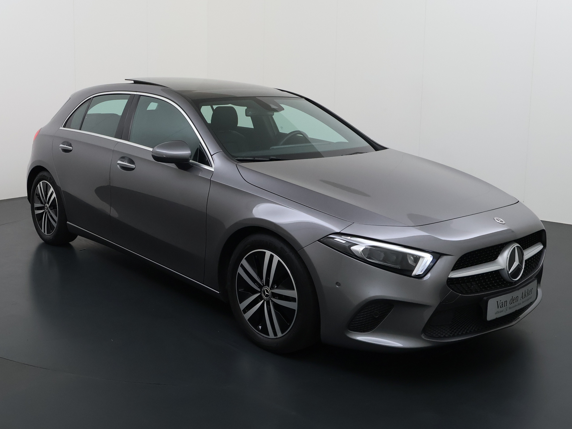 Foto van Mercedes-Benz A 200