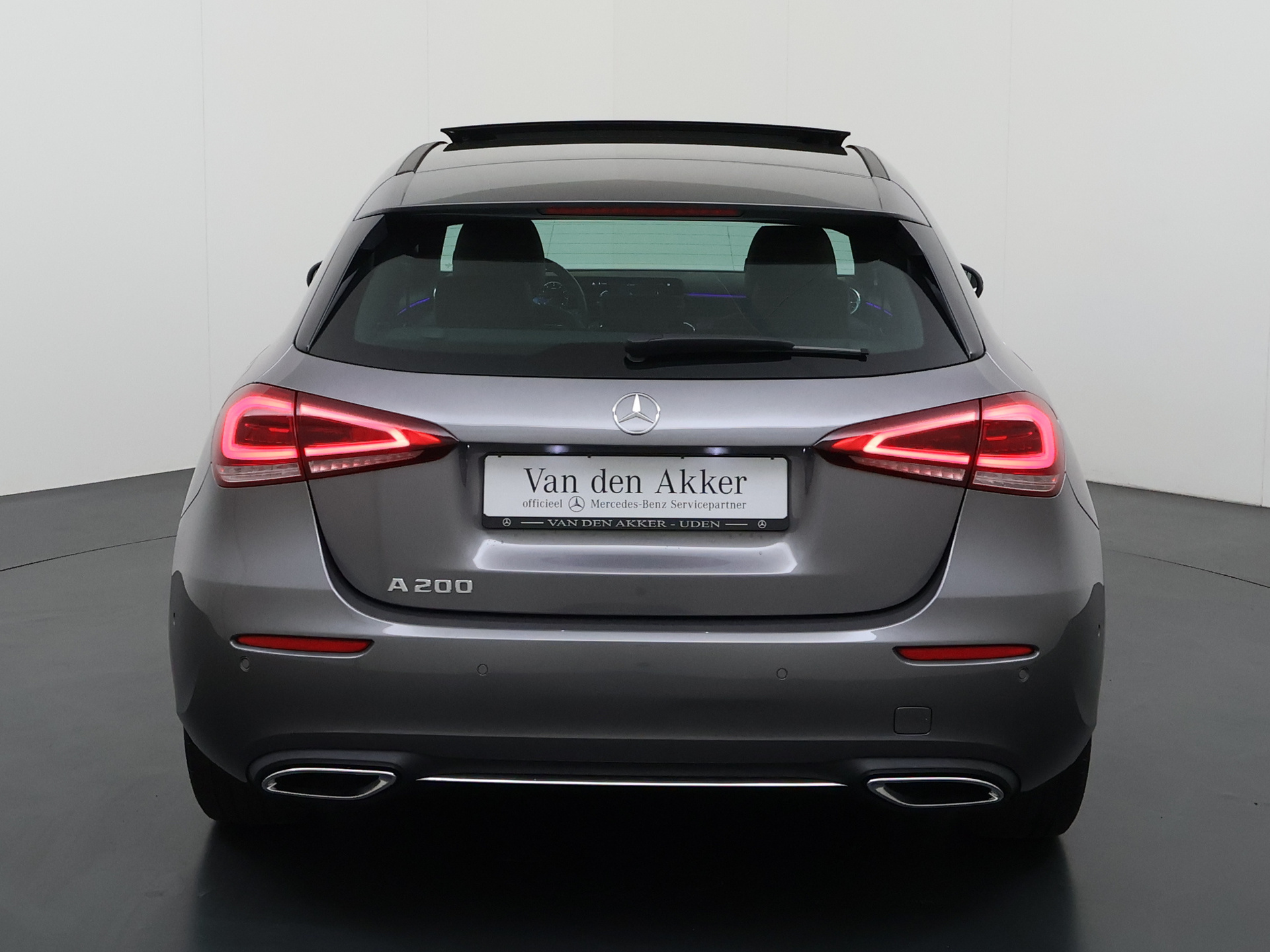 Foto van Mercedes-Benz A 200