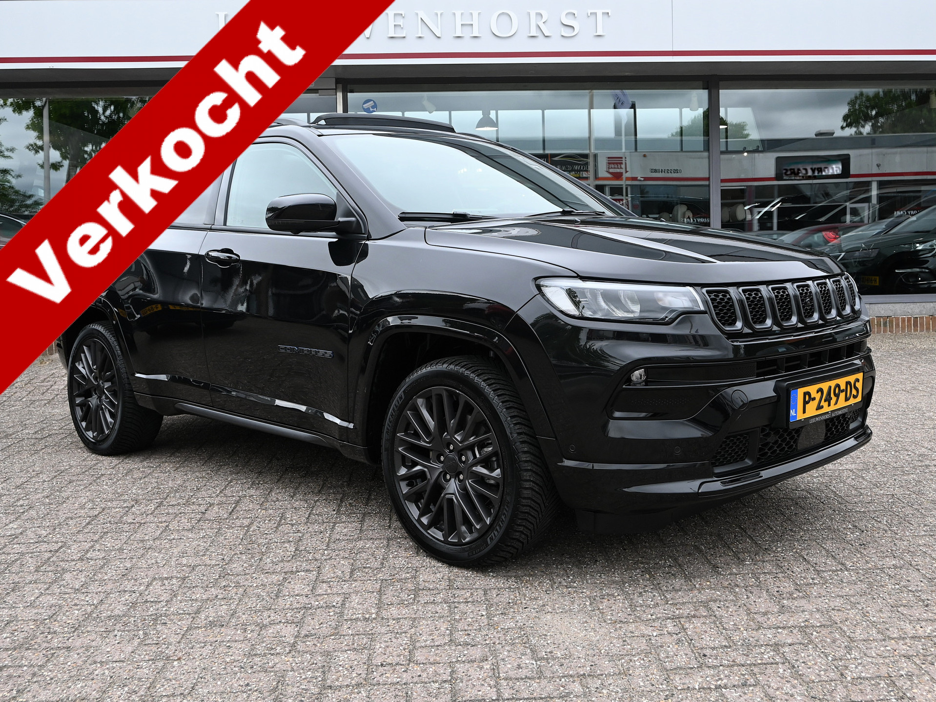 Foto van JEEP COMPASS