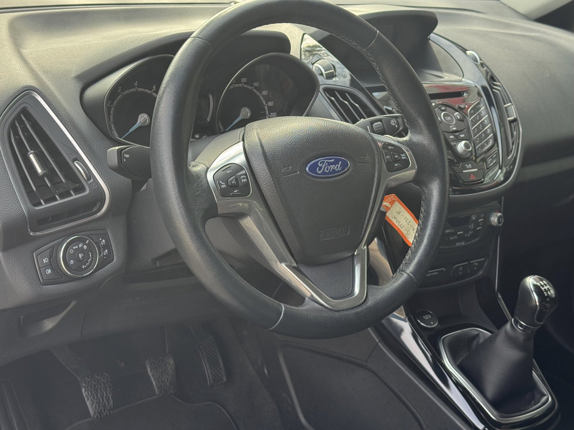Foto van Ford B-max