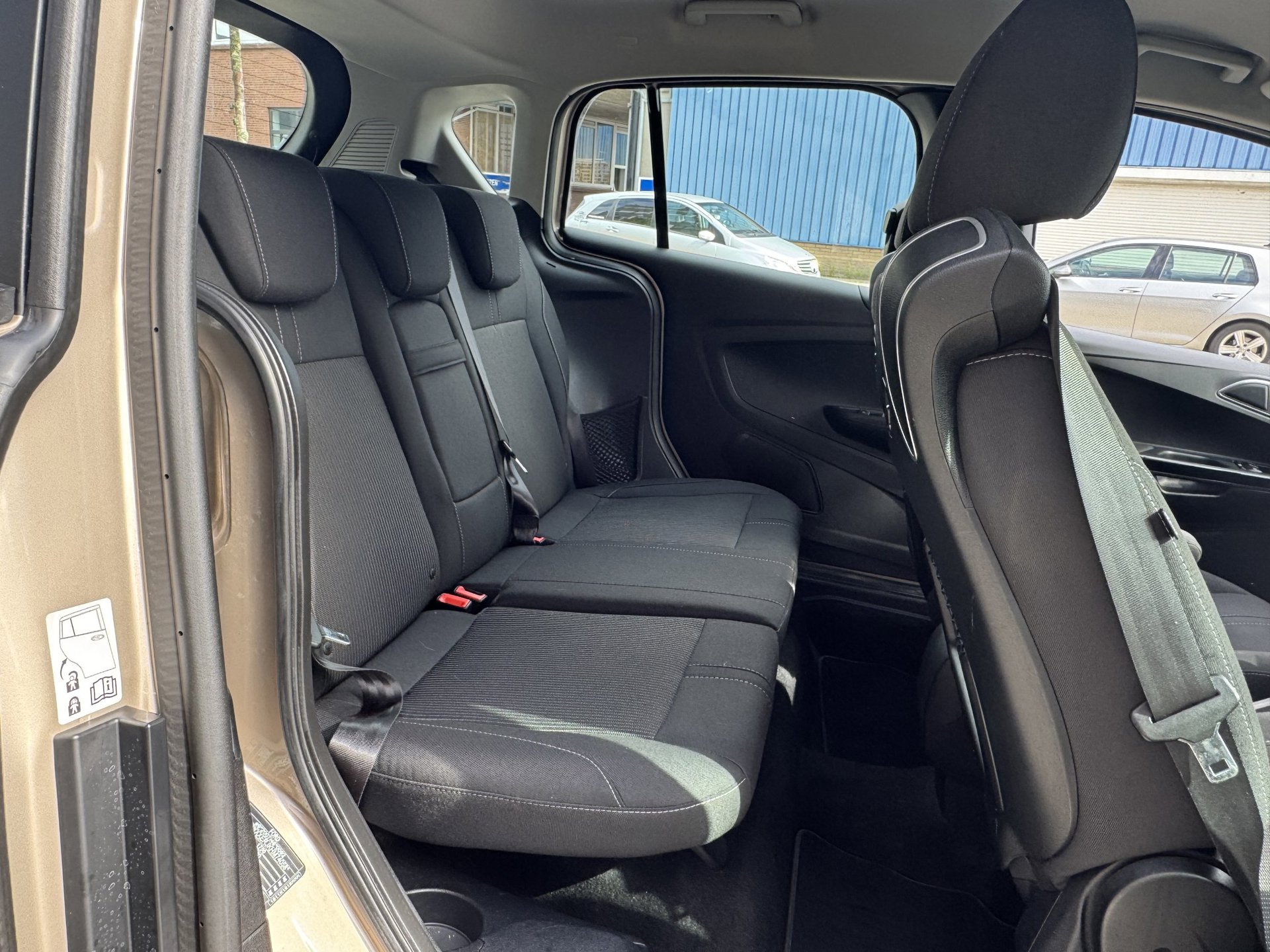 Foto van Ford B-max