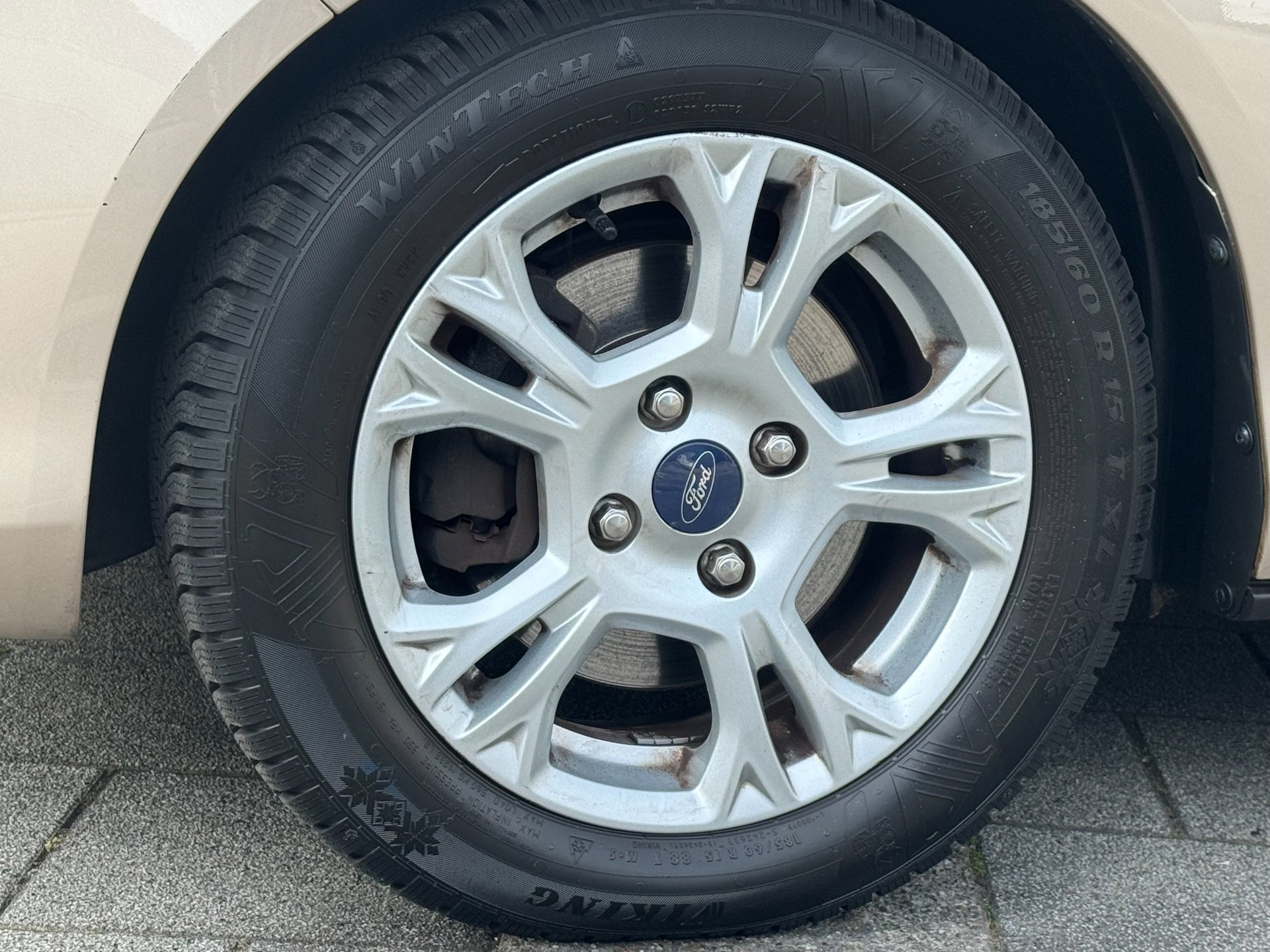 Foto van Ford B-max