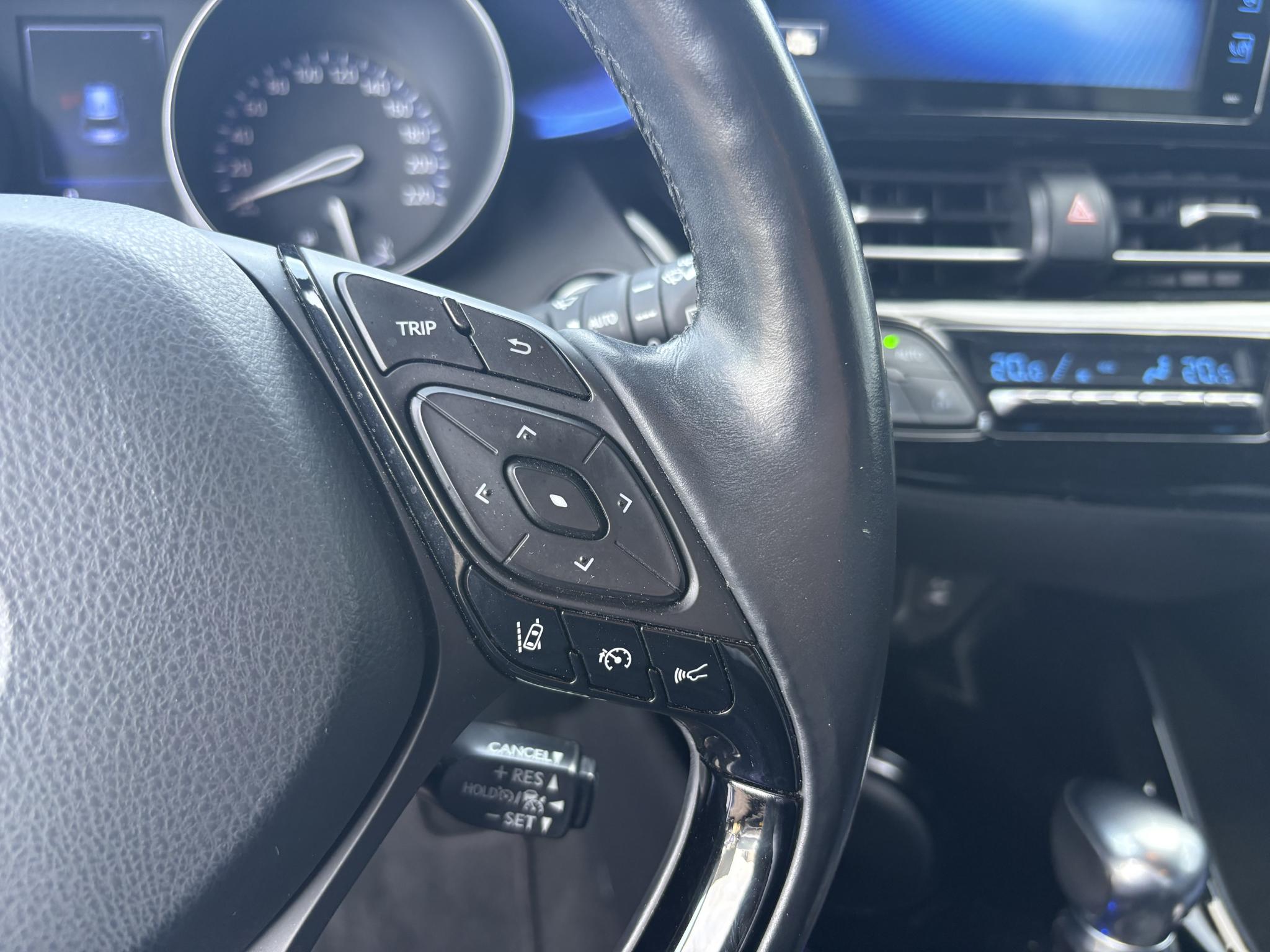 Foto van Toyota C-hr
