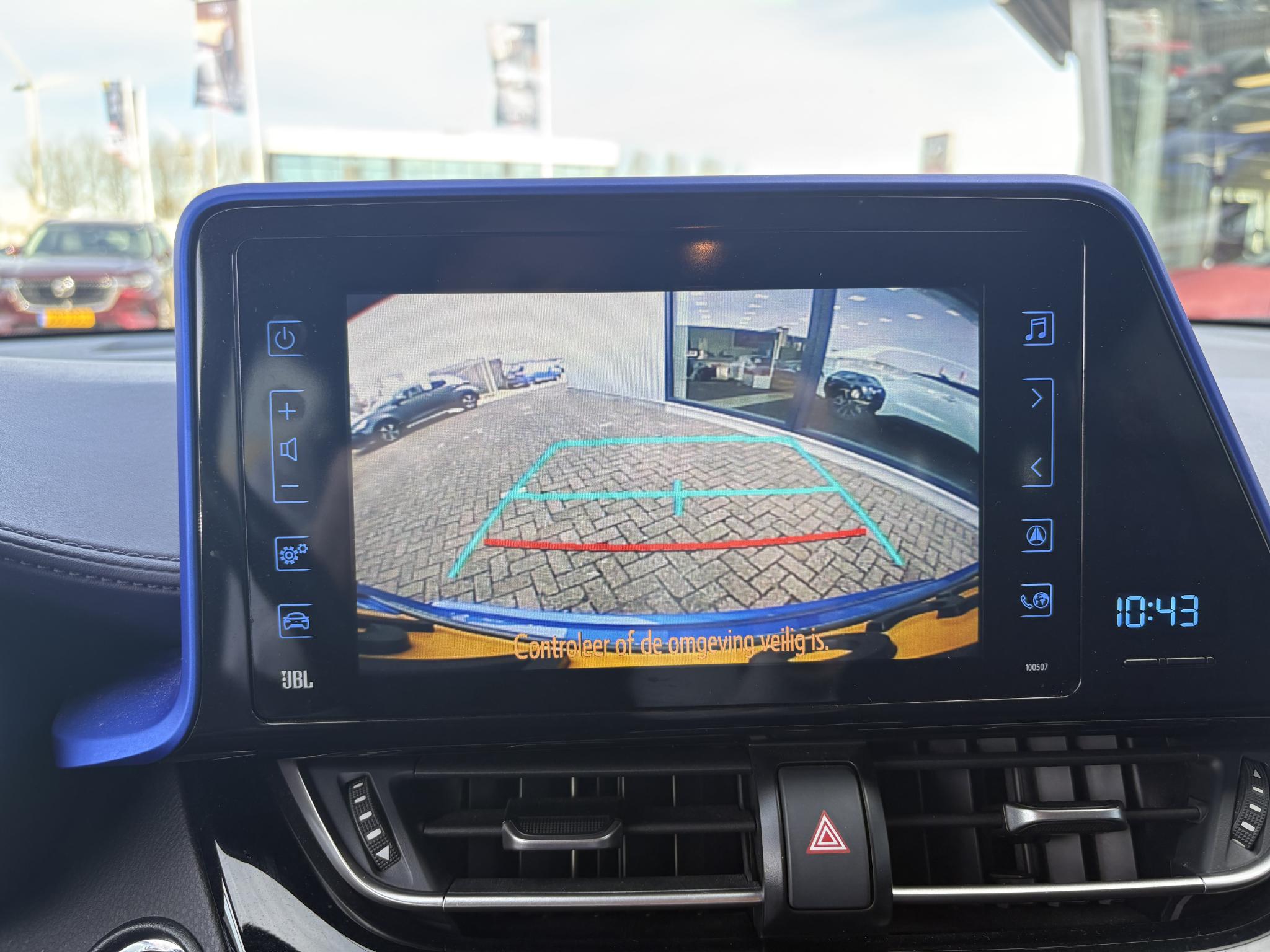 Foto van Toyota C-hr