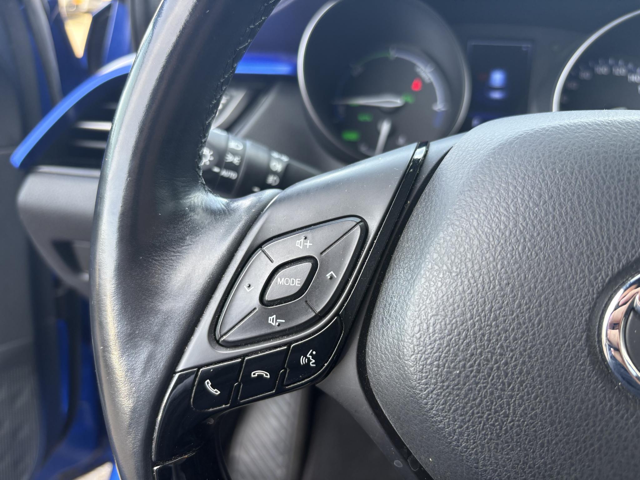 Foto van Toyota C-hr