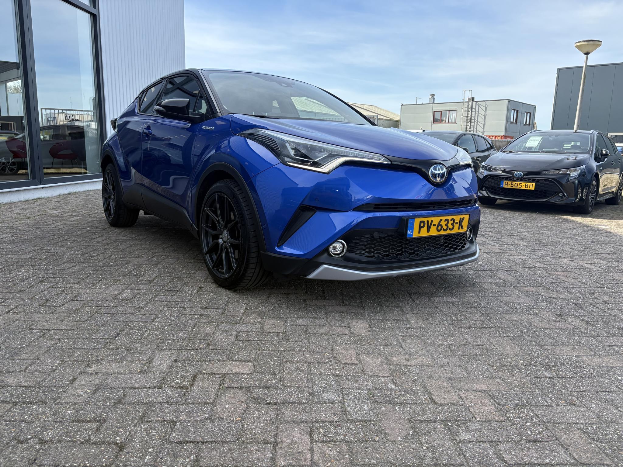Foto van Toyota C-hr
